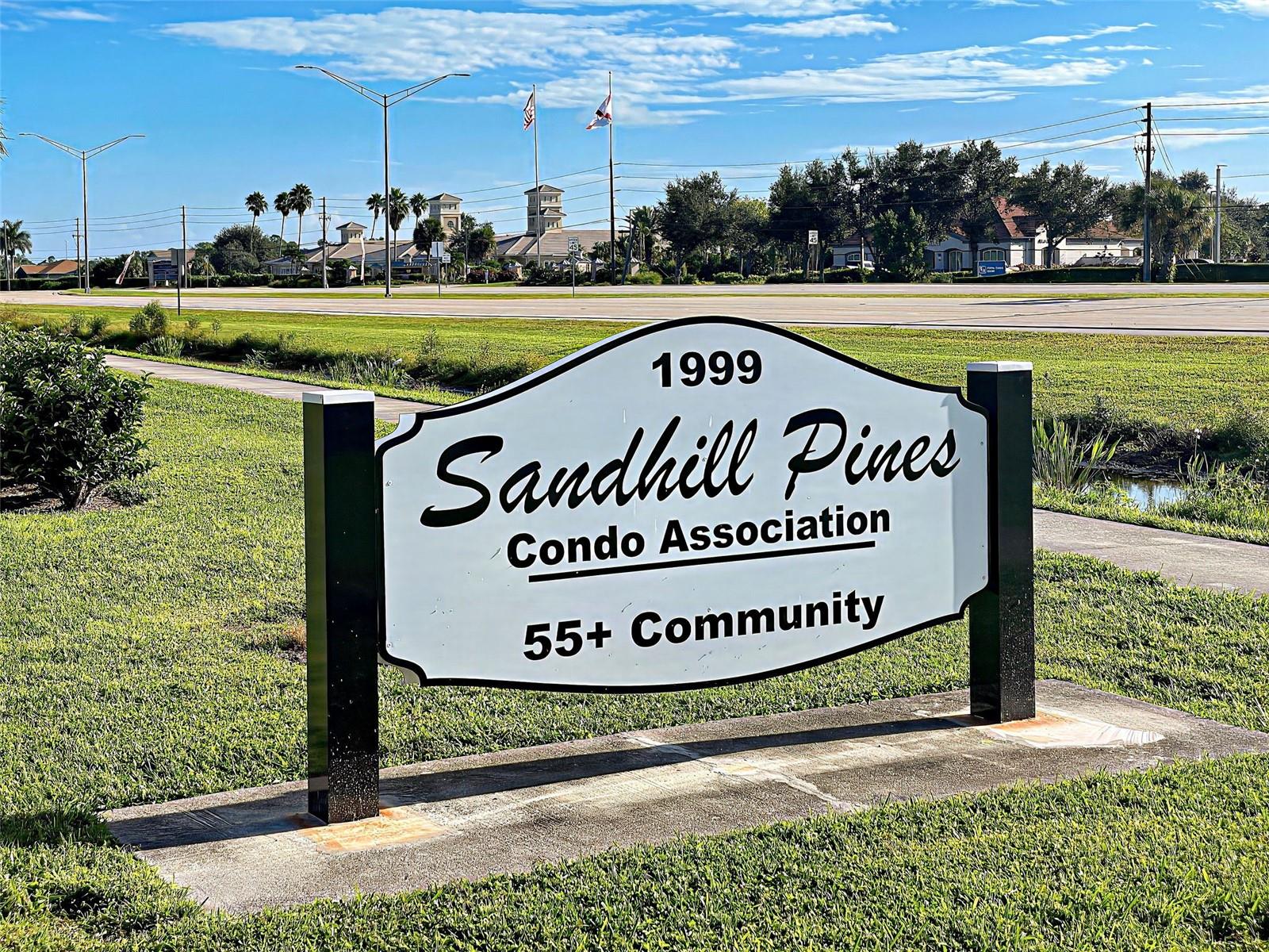 SANDHILL PINES BLDG 02 - Residential