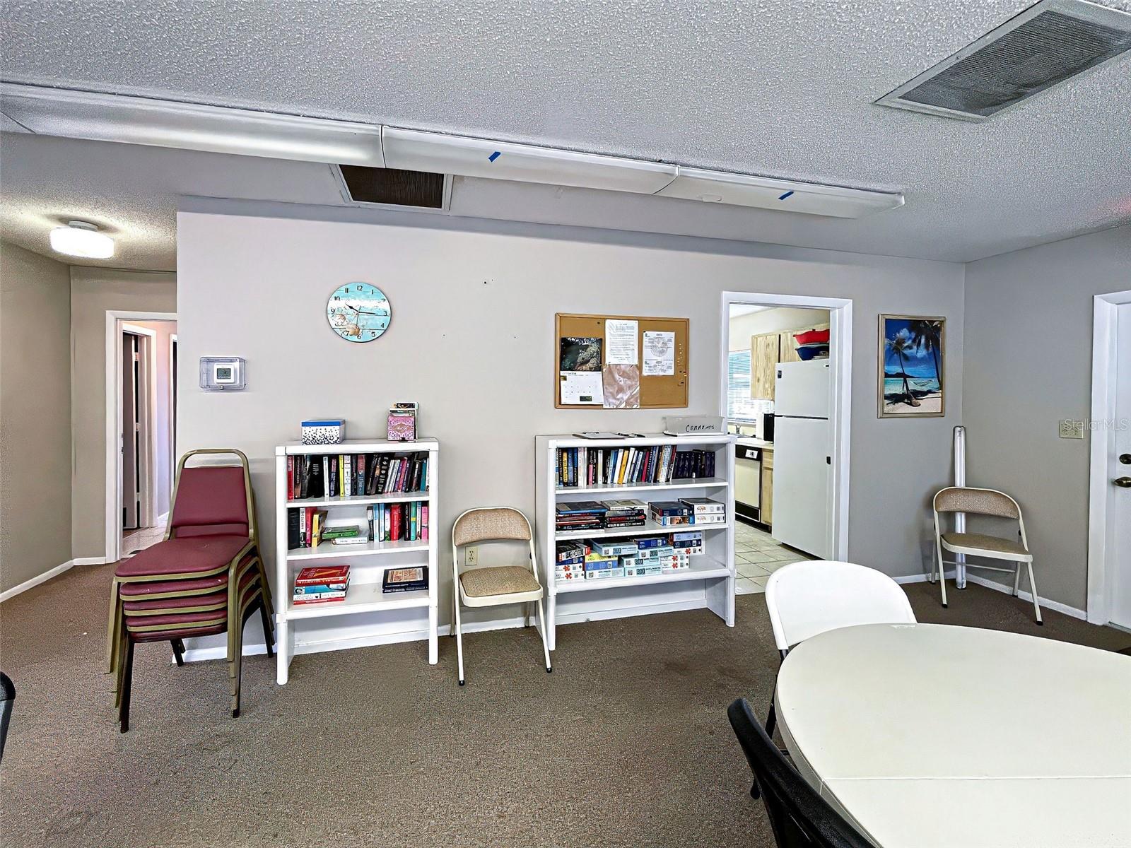 SANDHILL PINES BLDG 02 - Residential