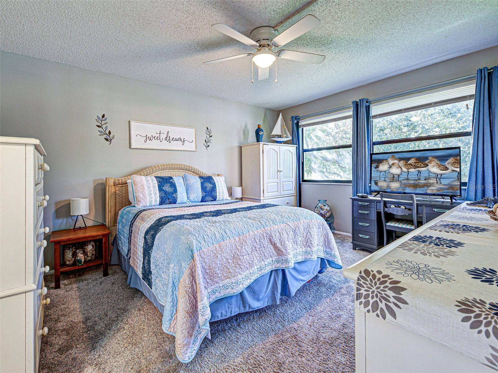 SANDHILL PINES BLDG 02 - Residential