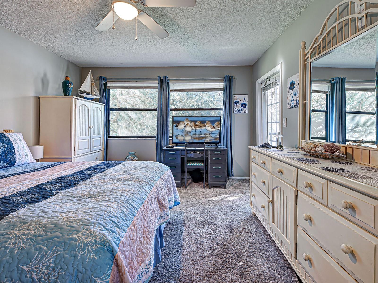 SANDHILL PINES BLDG 02 - Residential