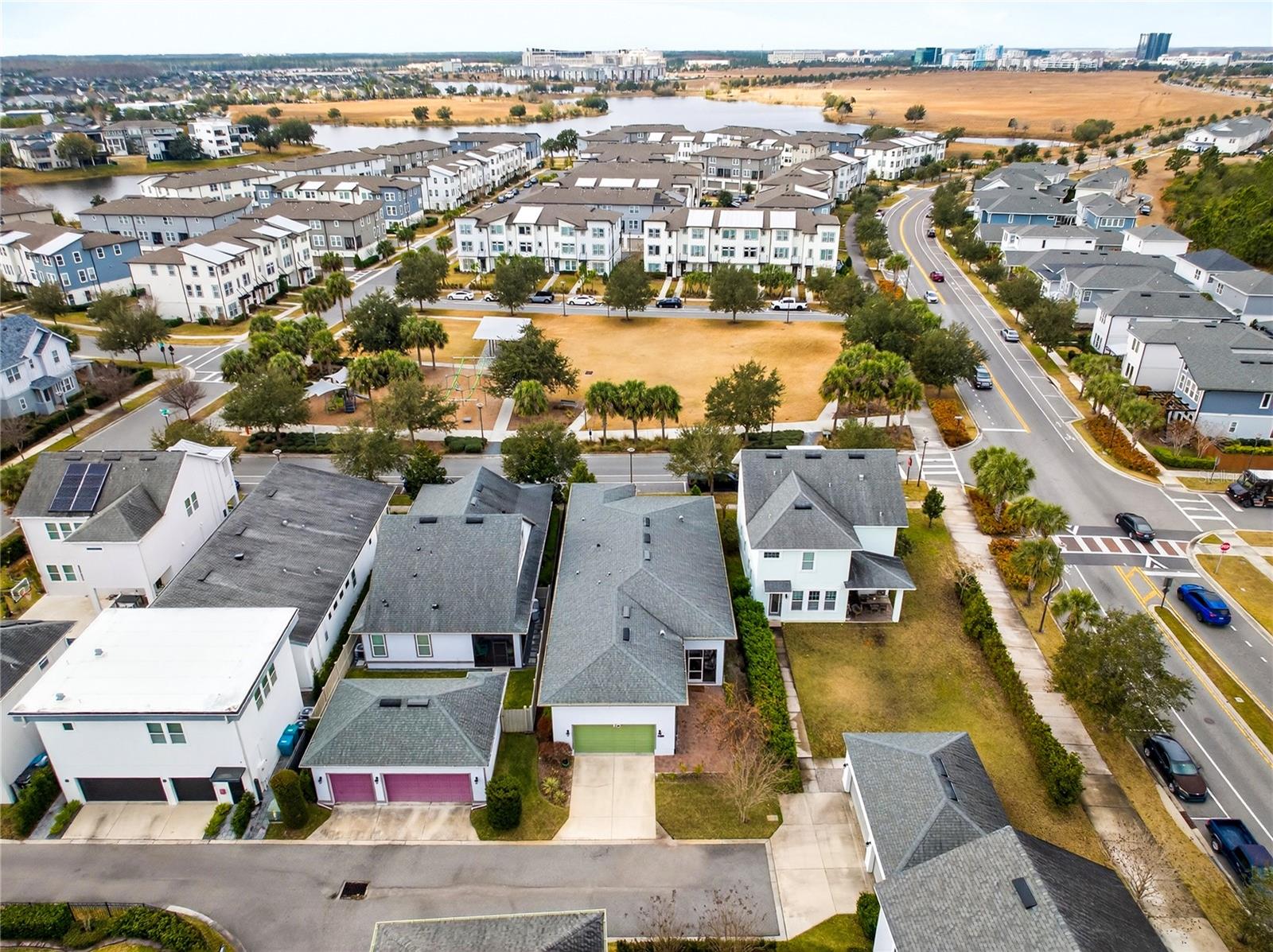 LAUREATE PARK - Residential