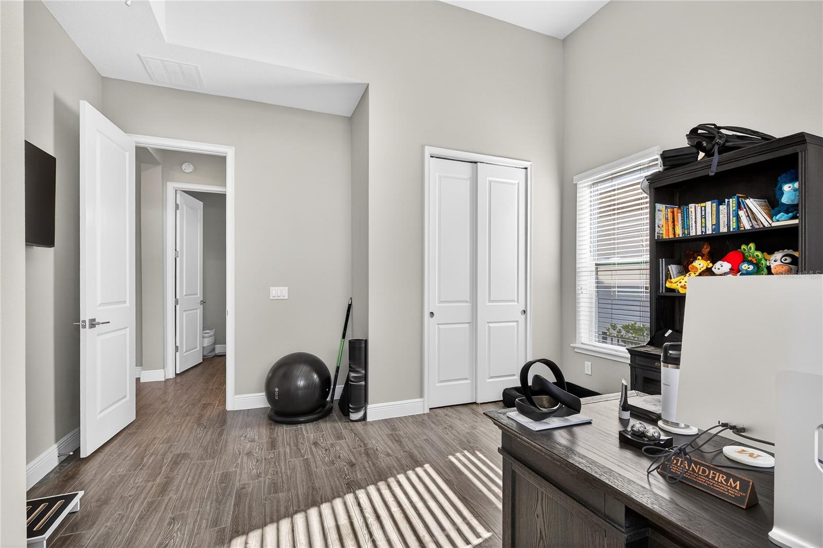 LAUREATE PARK - Residential