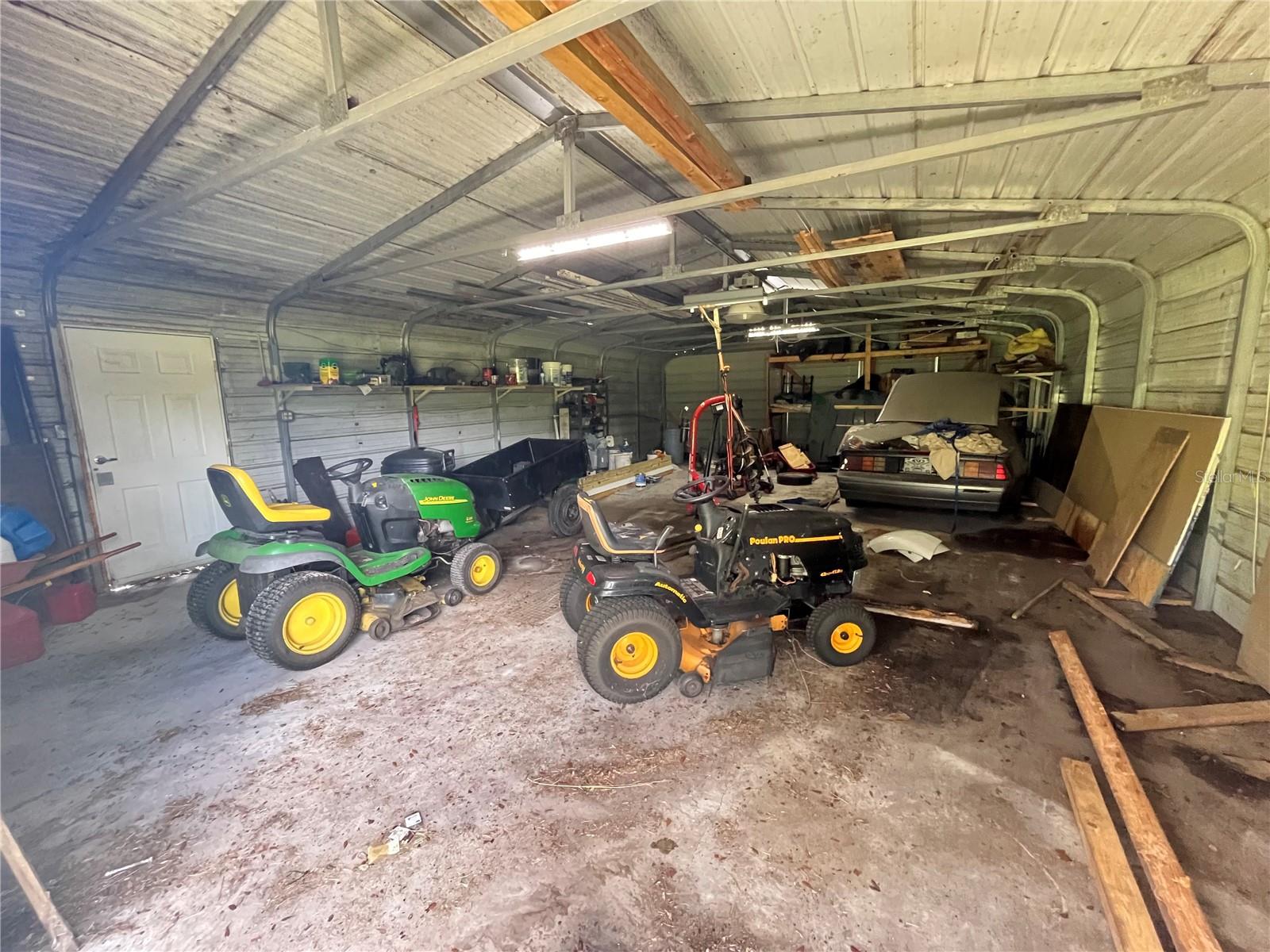 FAIRWAY FARMS UNRECORDED - Residential