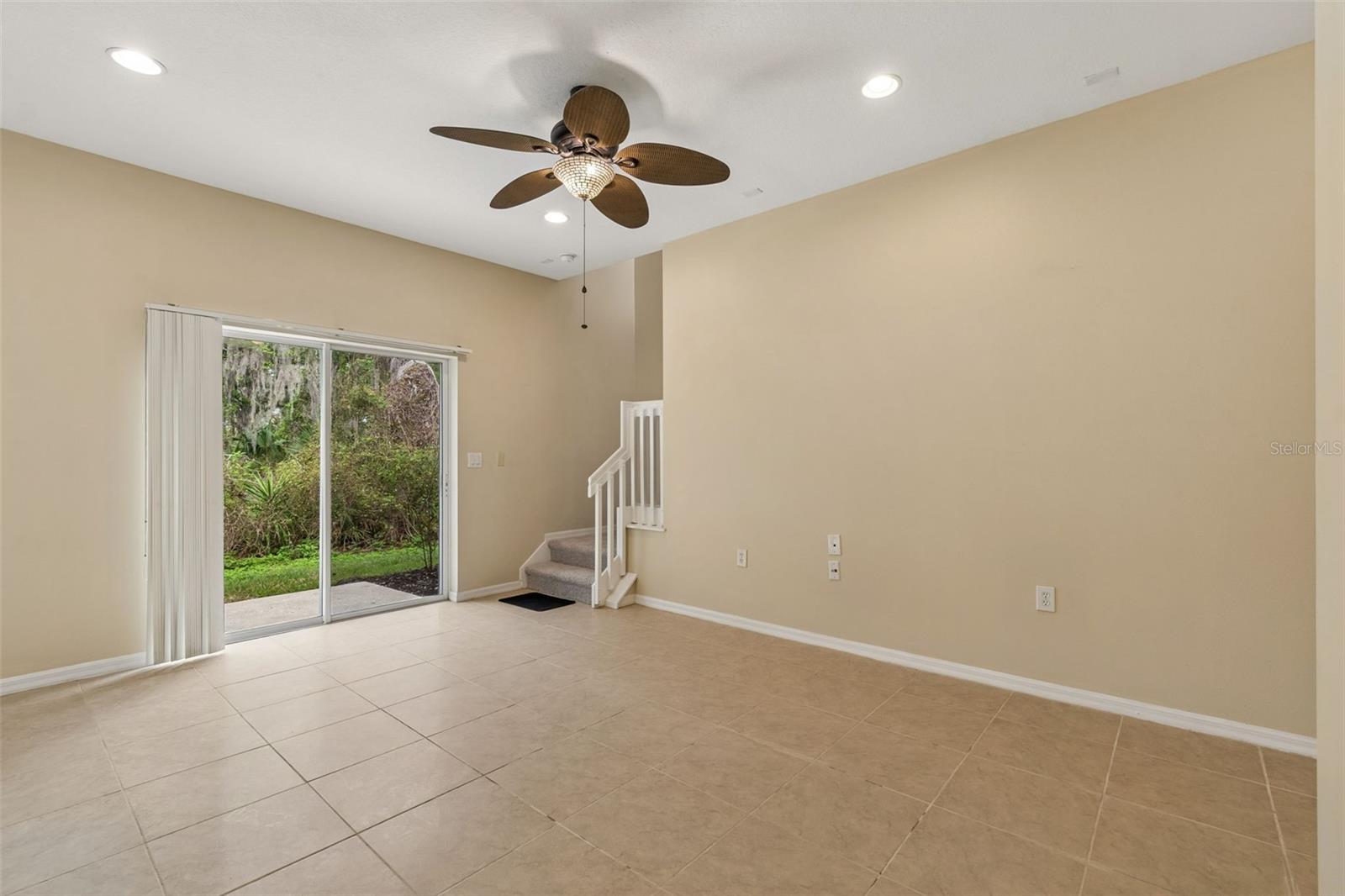 HAMMOCKS - Residential