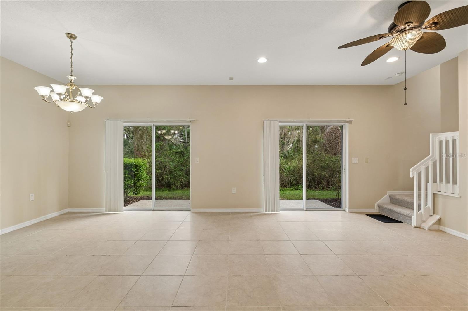 HAMMOCKS - Residential