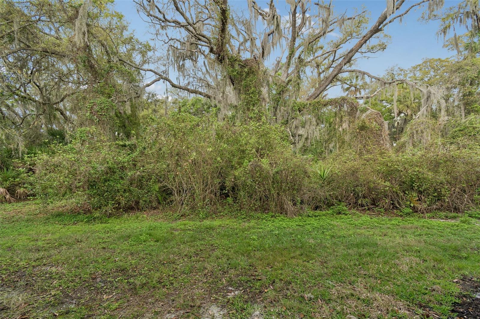 HAMMOCKS - Residential