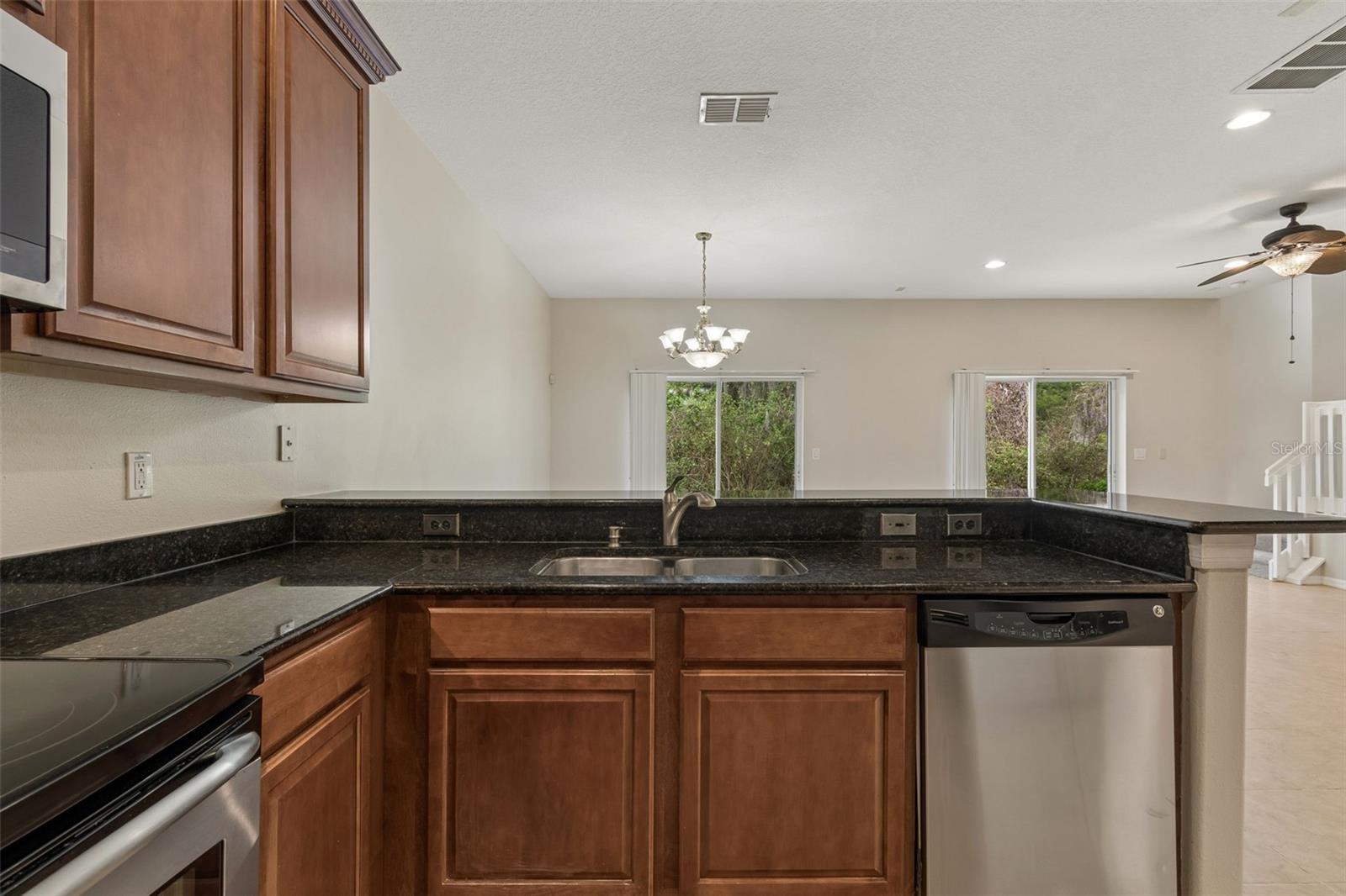 HAMMOCKS - Residential