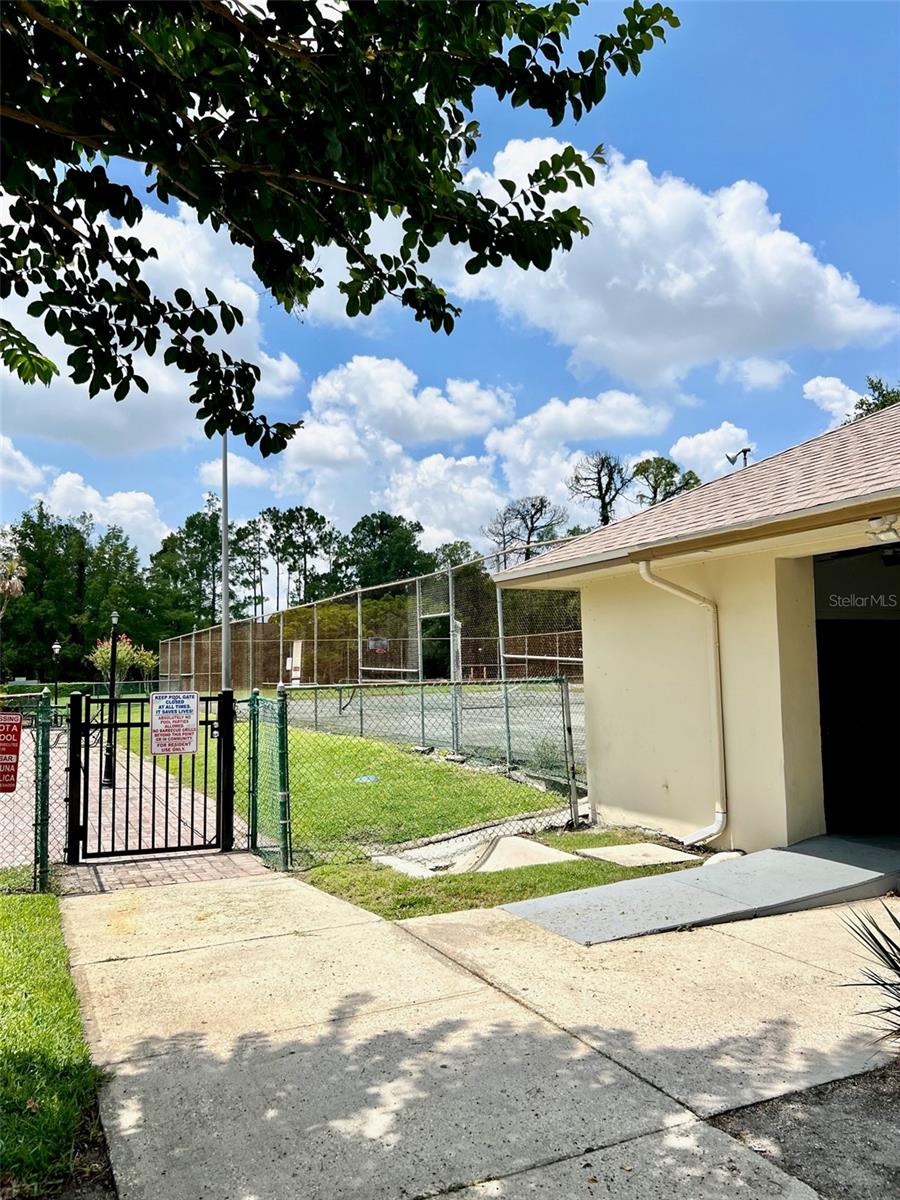 VILLAGE SQUARE CONDO - Residential Lease