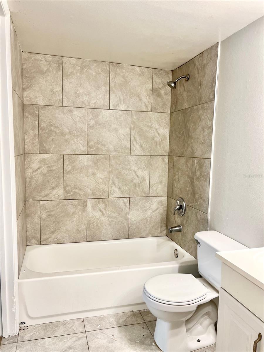 VILLAGE SQUARE CONDO - Residential Lease