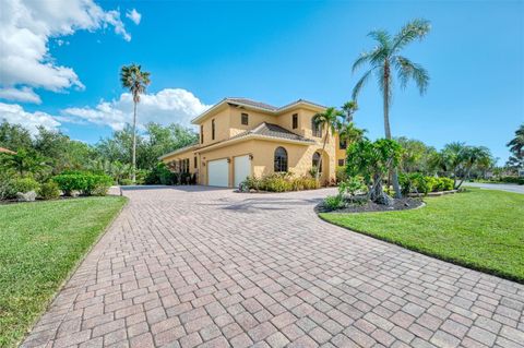 A home in PORT CHARLOTTE