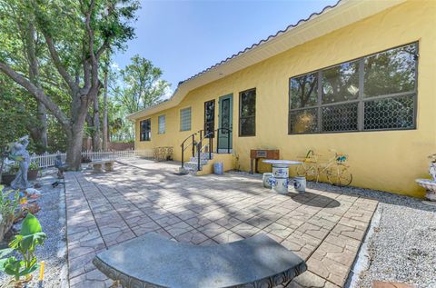 A home in PORT CHARLOTTE