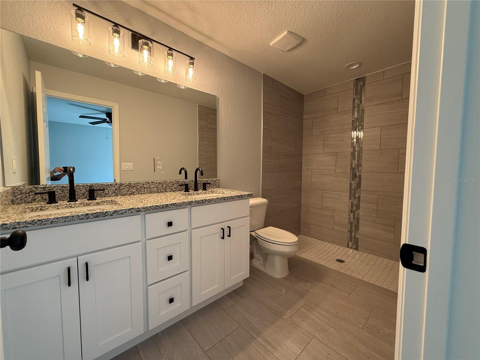 SILVER SPRINGS SHORES UNIT 38 - Residential