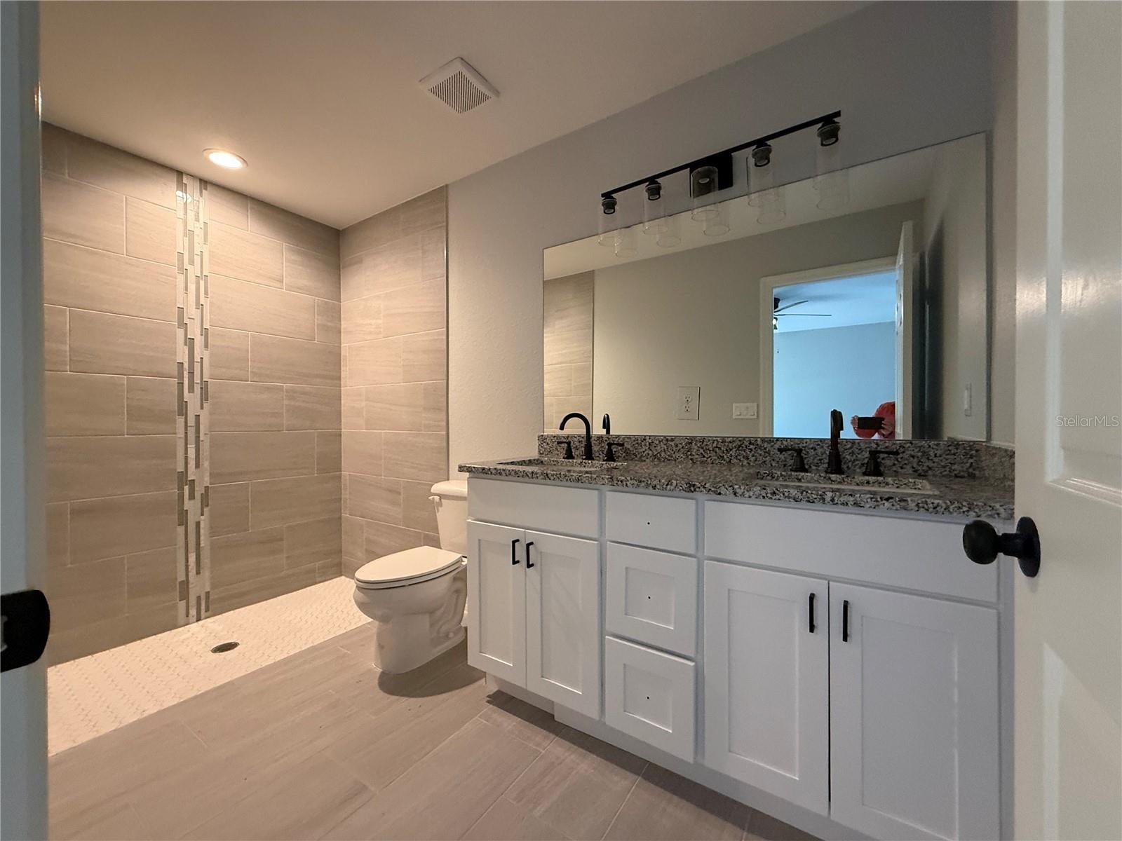 SILVER SPRINGS SHORES UNIT 38 - Residential