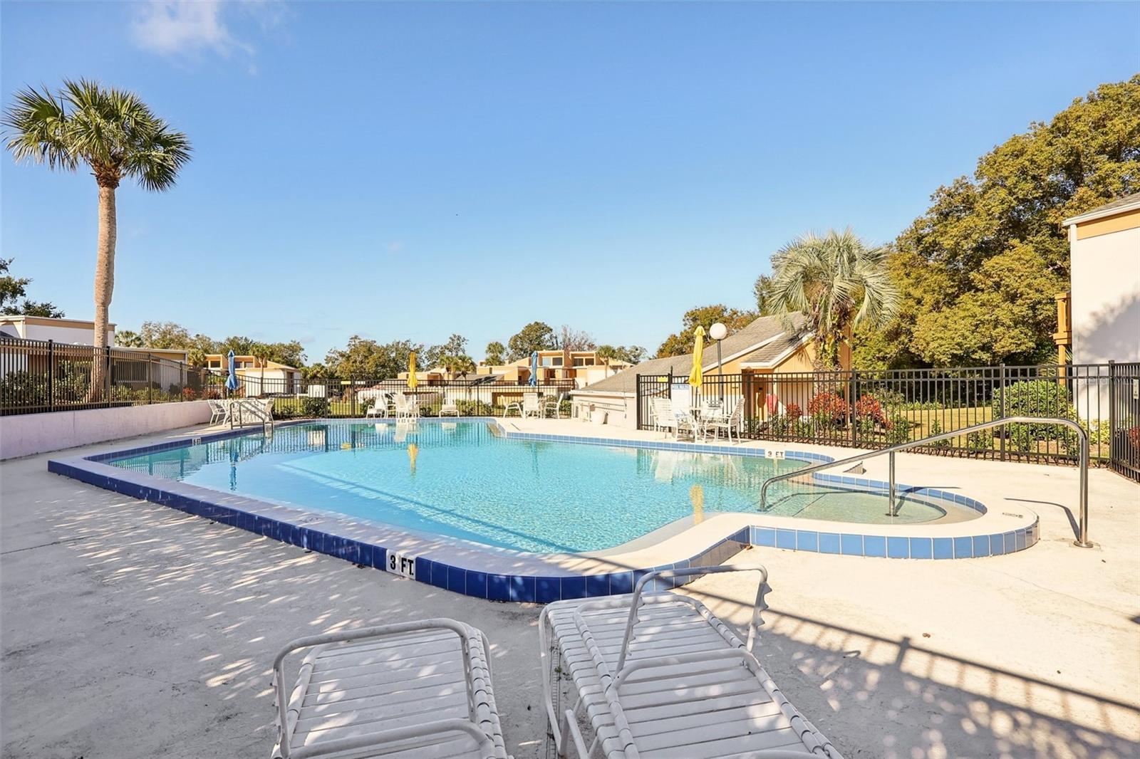 MOUNT DORA BUNKER HILL CONDO - Residential