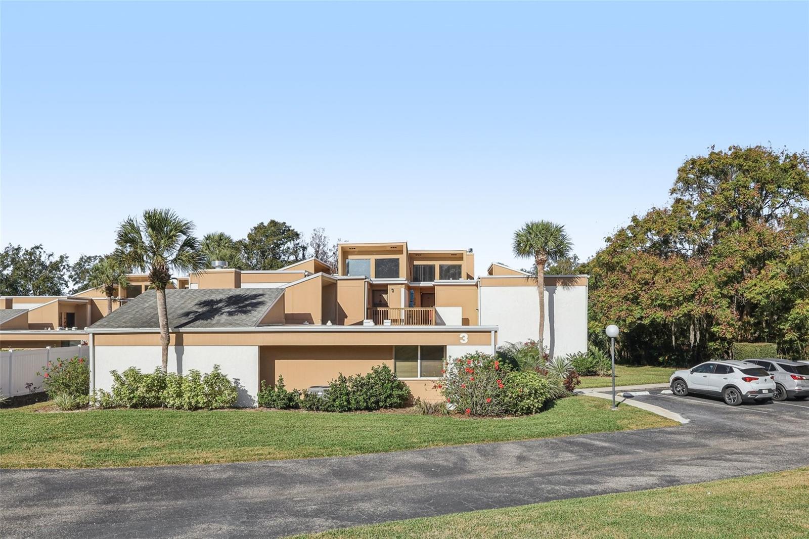 MOUNT DORA BUNKER HILL CONDO - Residential