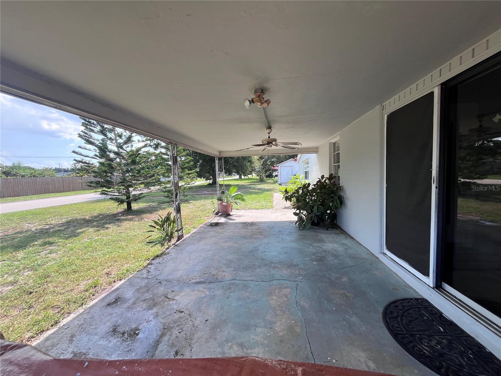 SUN RAY HOMES 01 - Residential