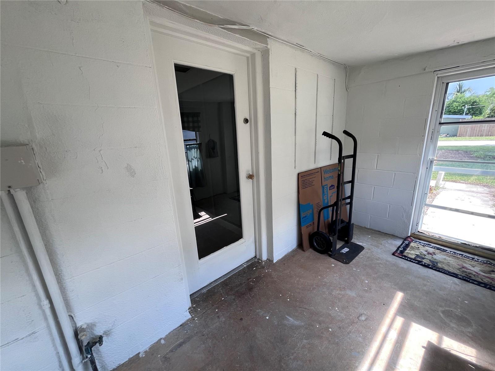 SUN RAY HOMES 01 - Residential