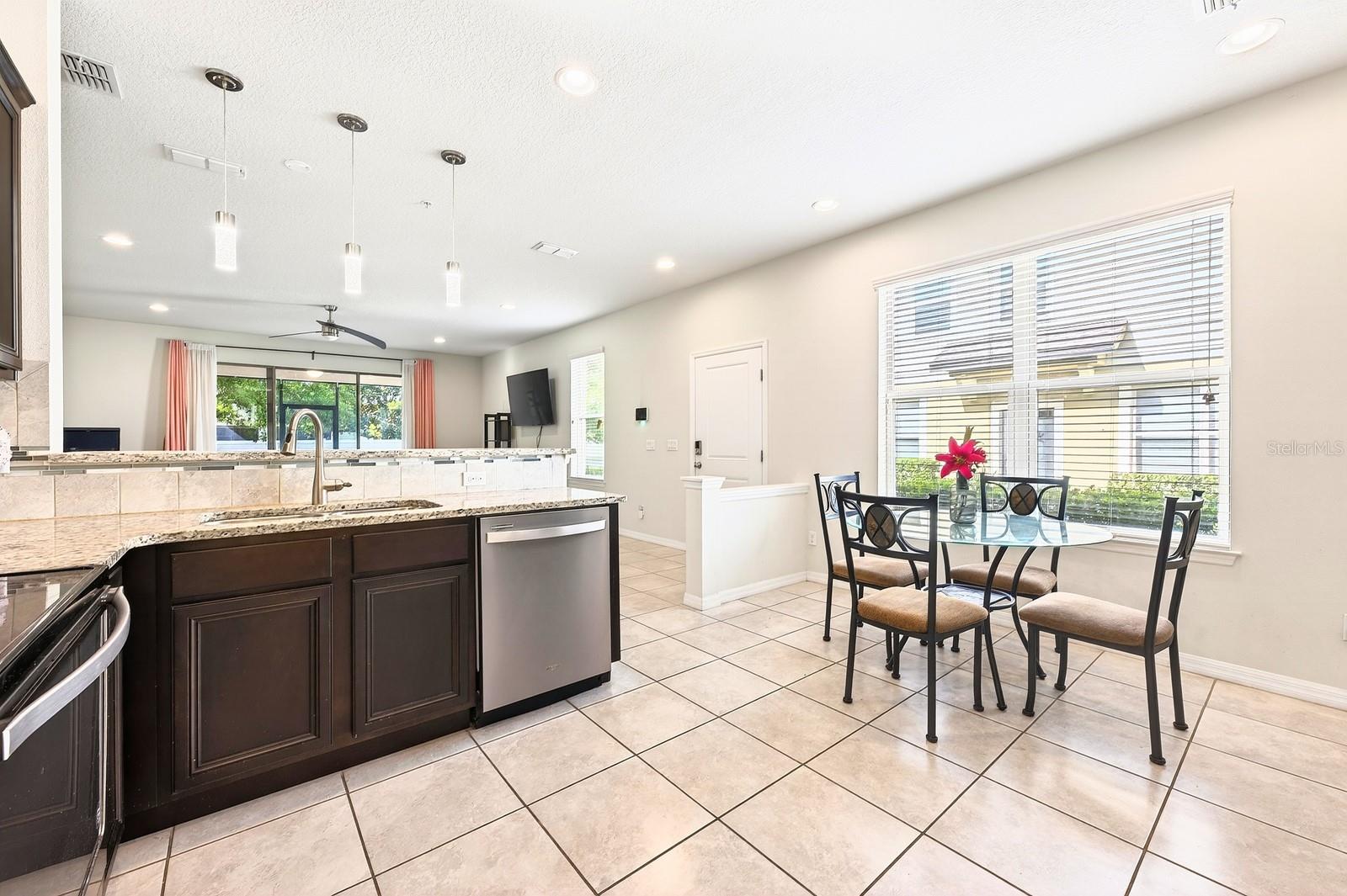 EMERSON NORTH TWNHMS - Residential