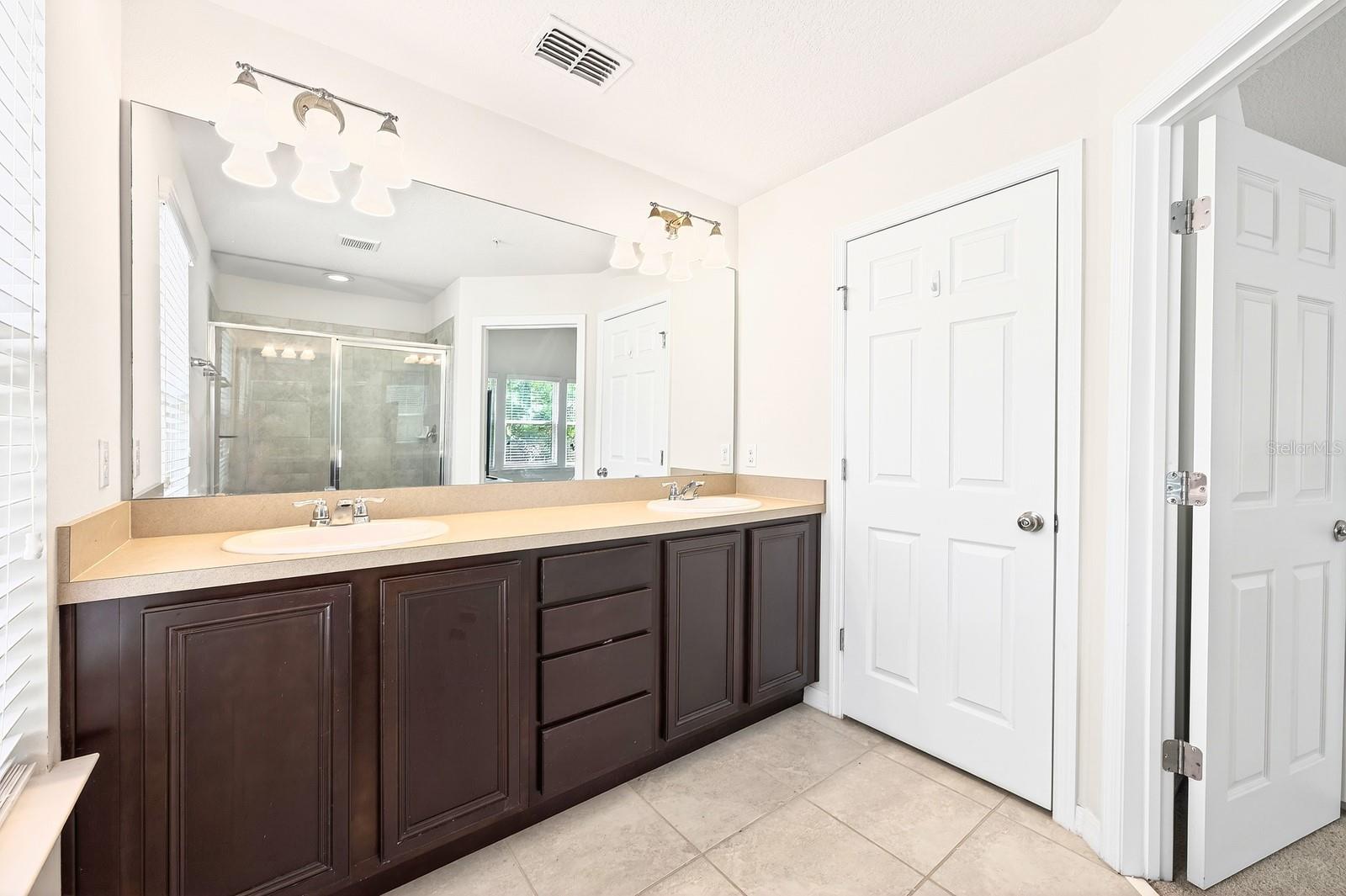 EMERSON NORTH TWNHMS - Residential