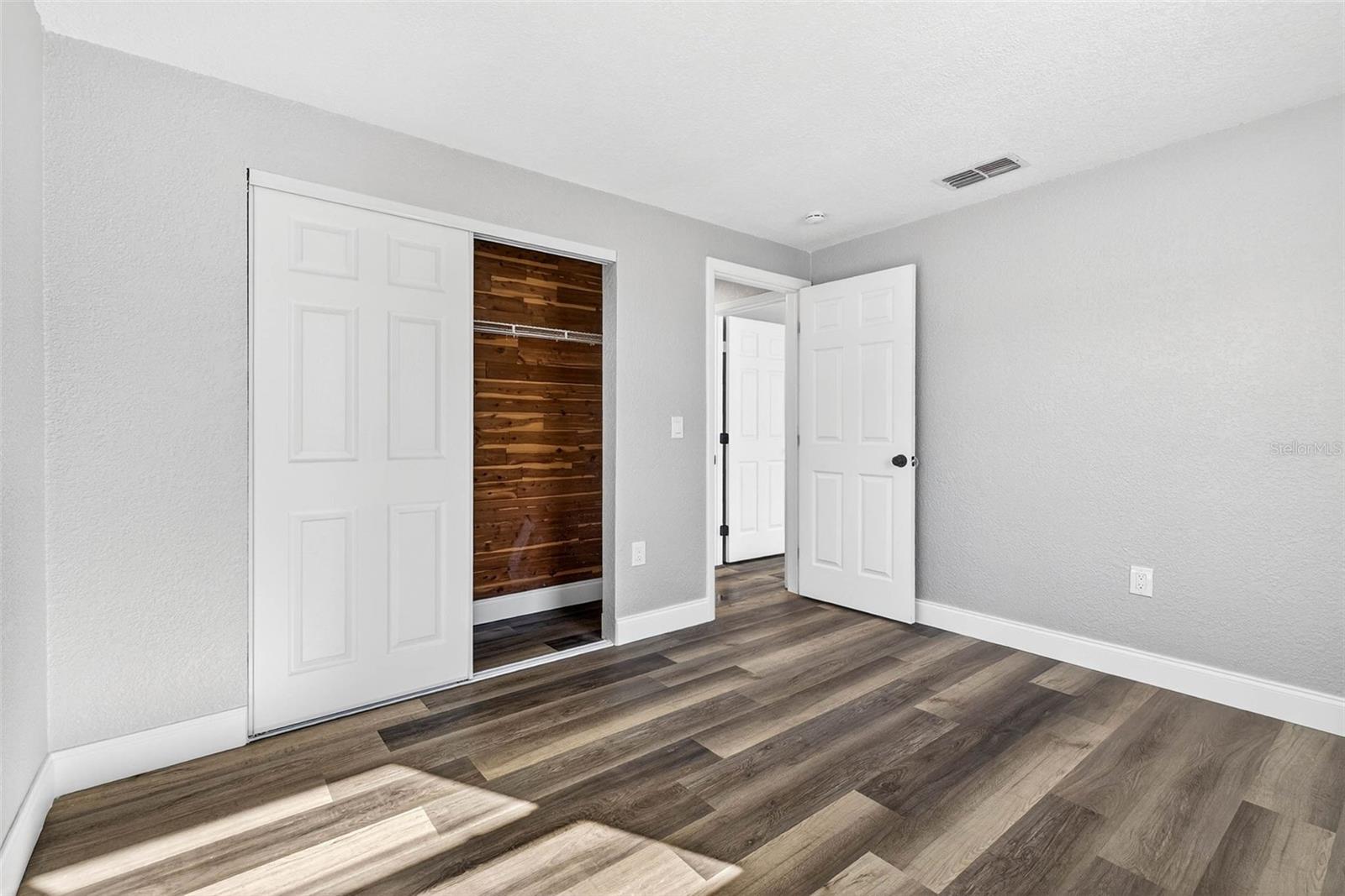 LA VILLA GARDENS - Residential