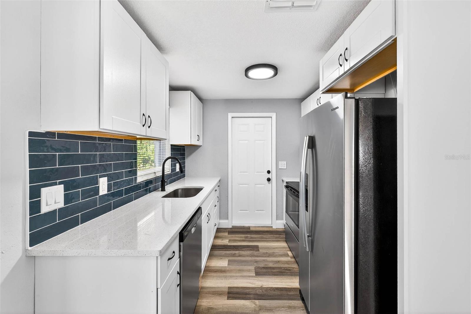 LA VILLA GARDENS - Residential