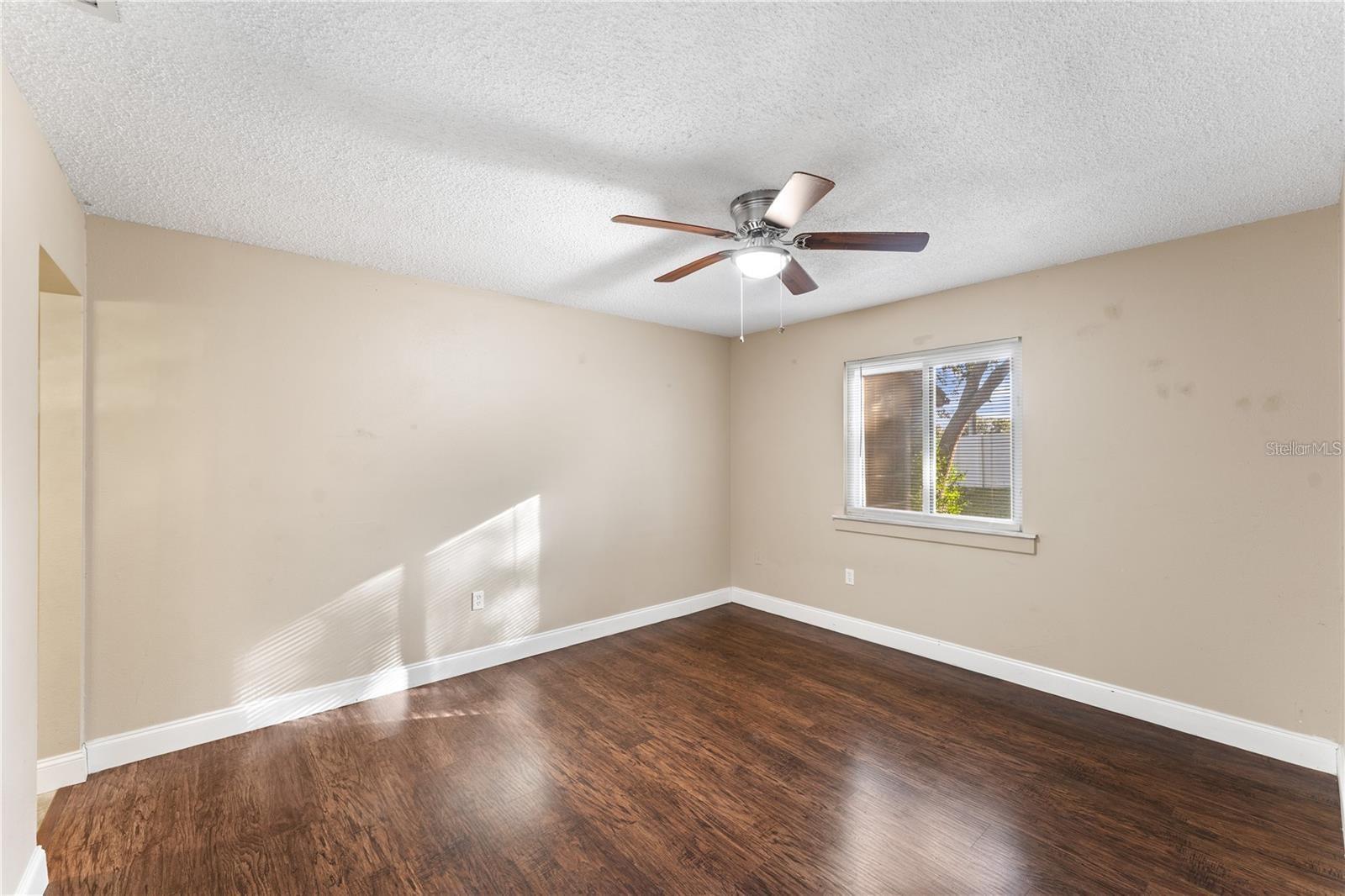 VILLAS OF BEACON GROVES - Residential Lease