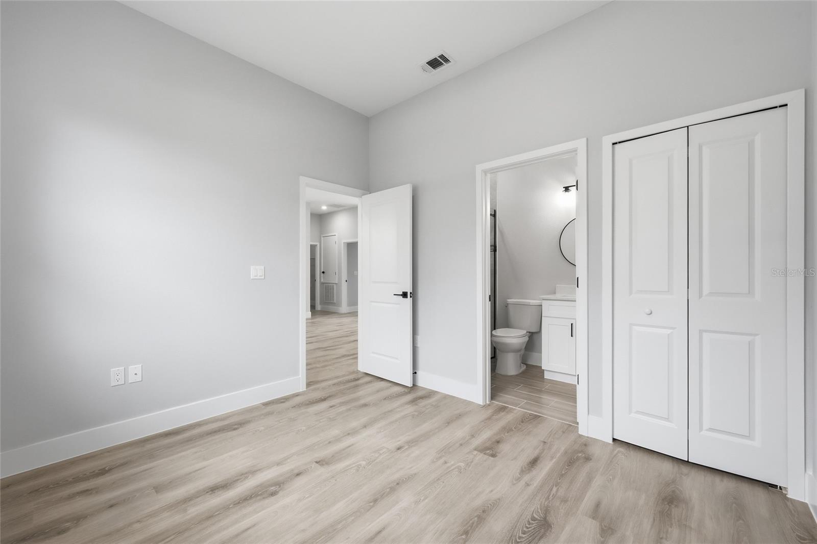 MARION OAKS UN 01 - Residential