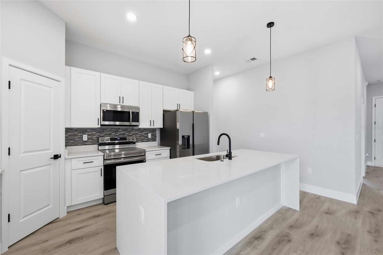 MARION OAKS UN 01 - Residential