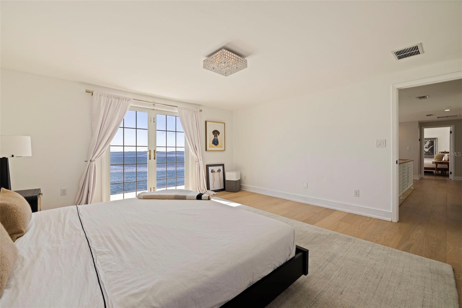 BAY COLONY ESTATES - Residential