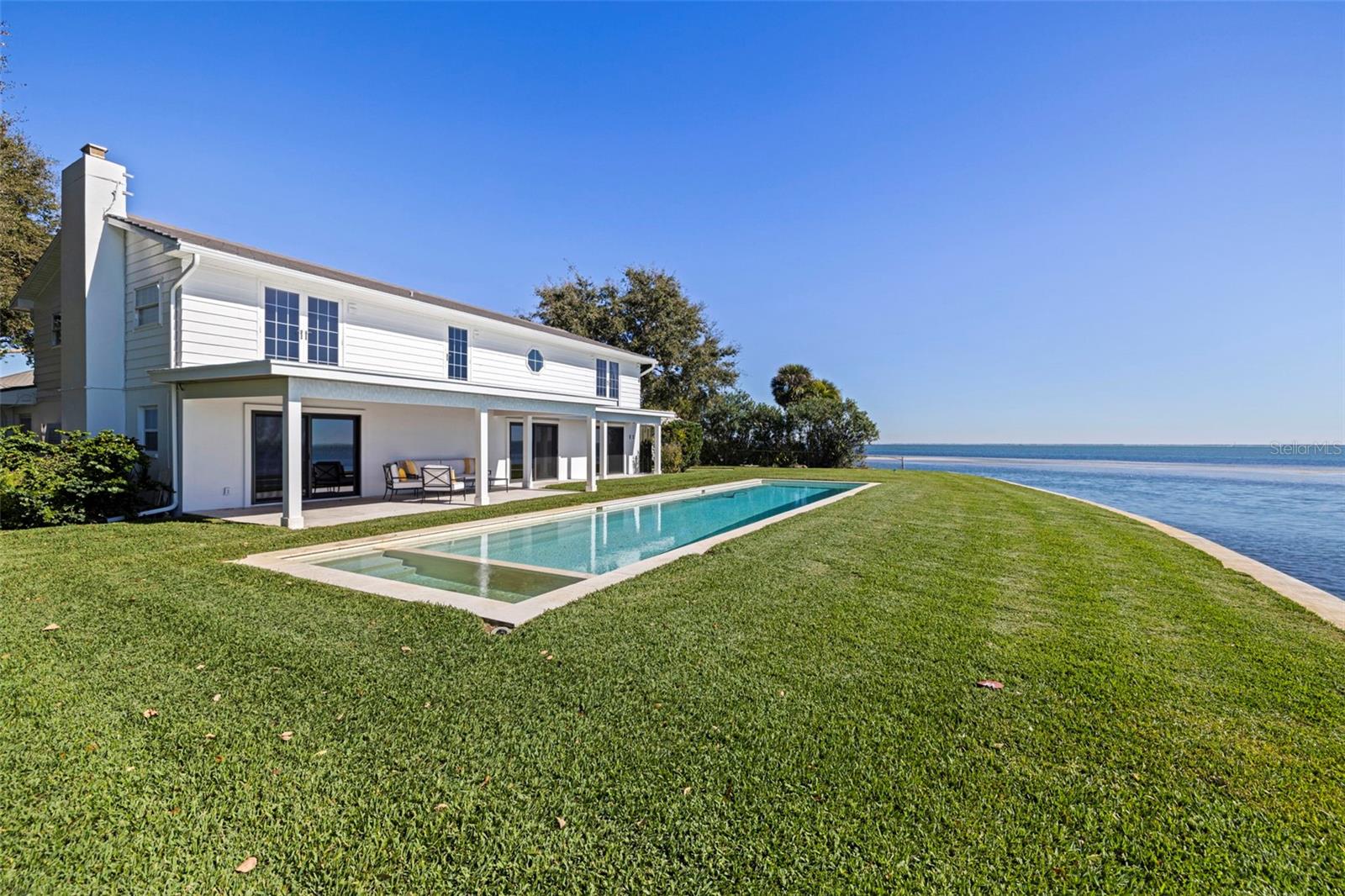 BAY COLONY ESTATES - Residential