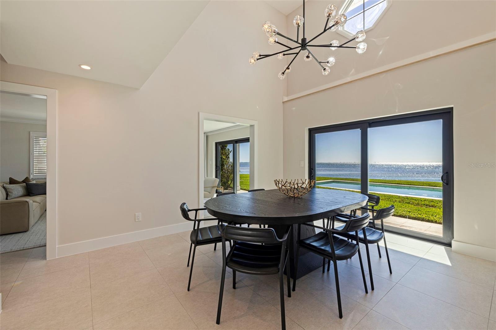 BAY COLONY ESTATES - Residential