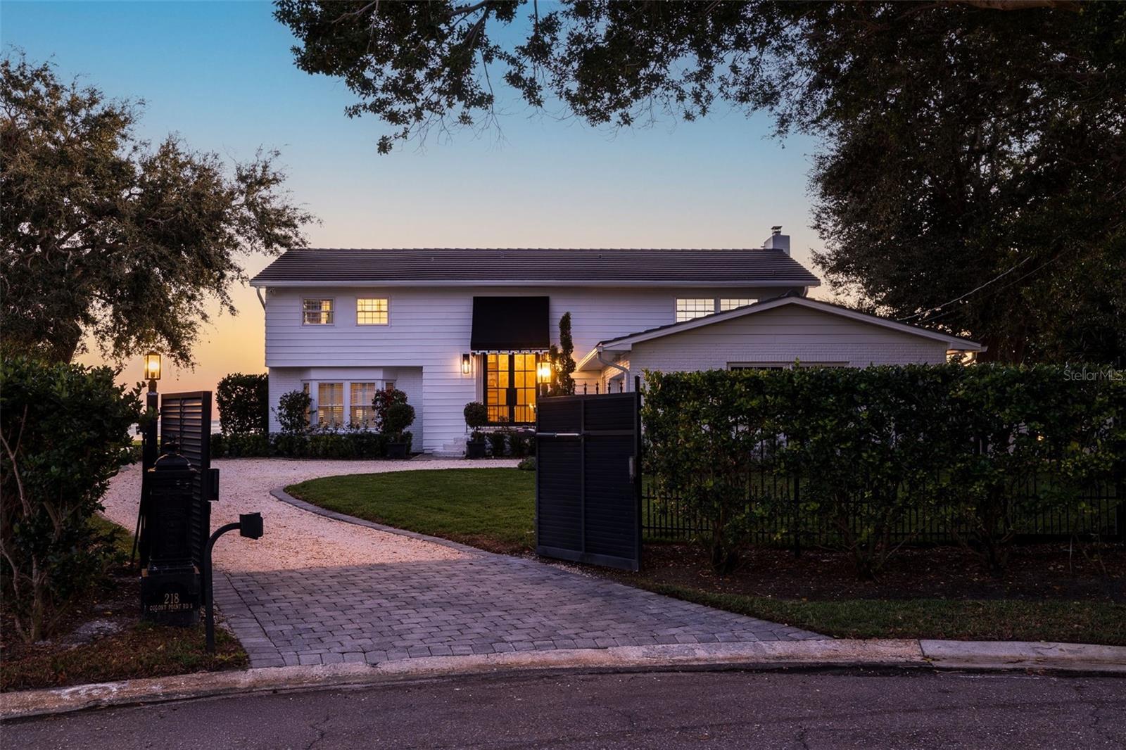 BAY COLONY ESTATES - Residential