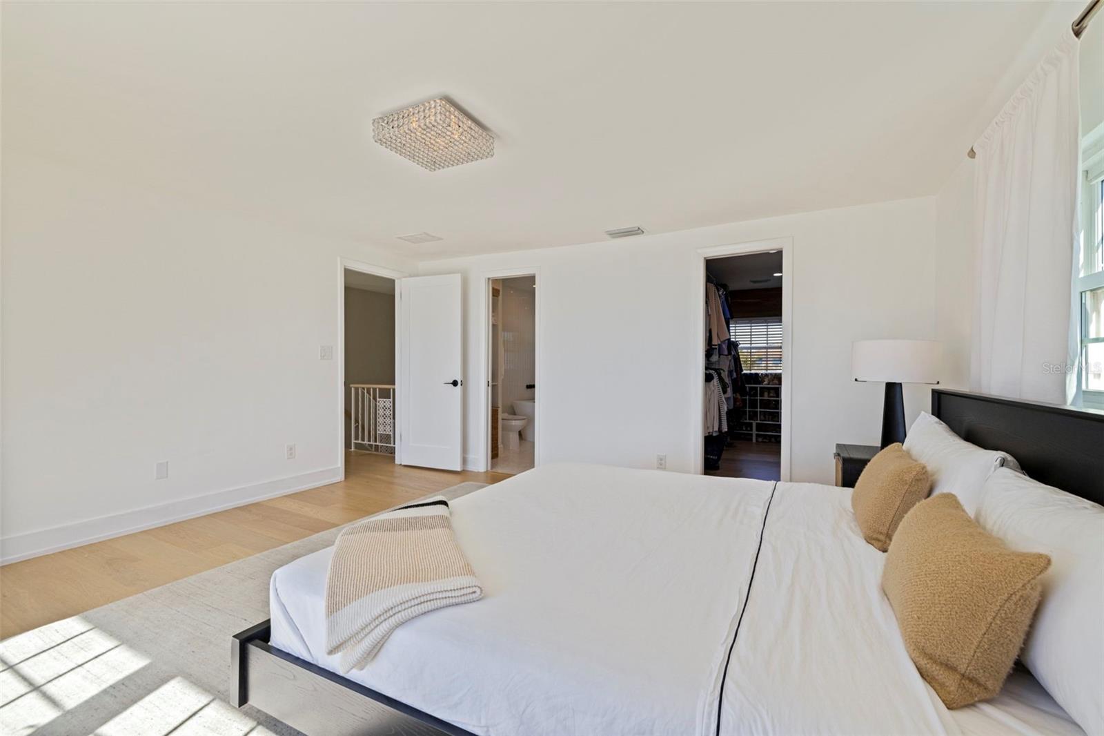 BAY COLONY ESTATES - Residential