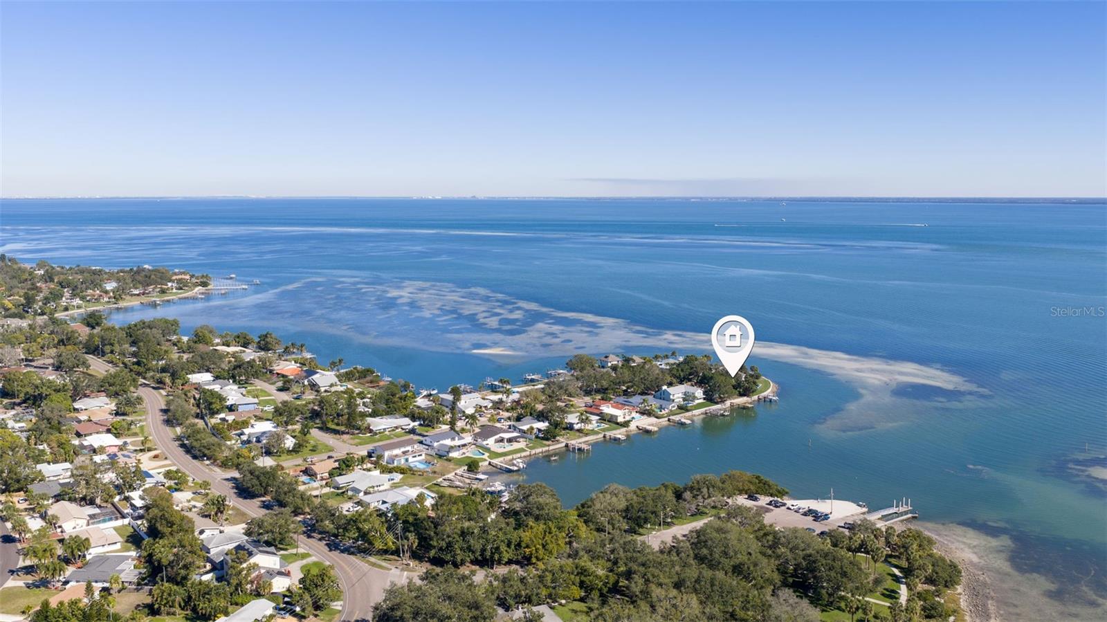 BAY COLONY ESTATES - Residential