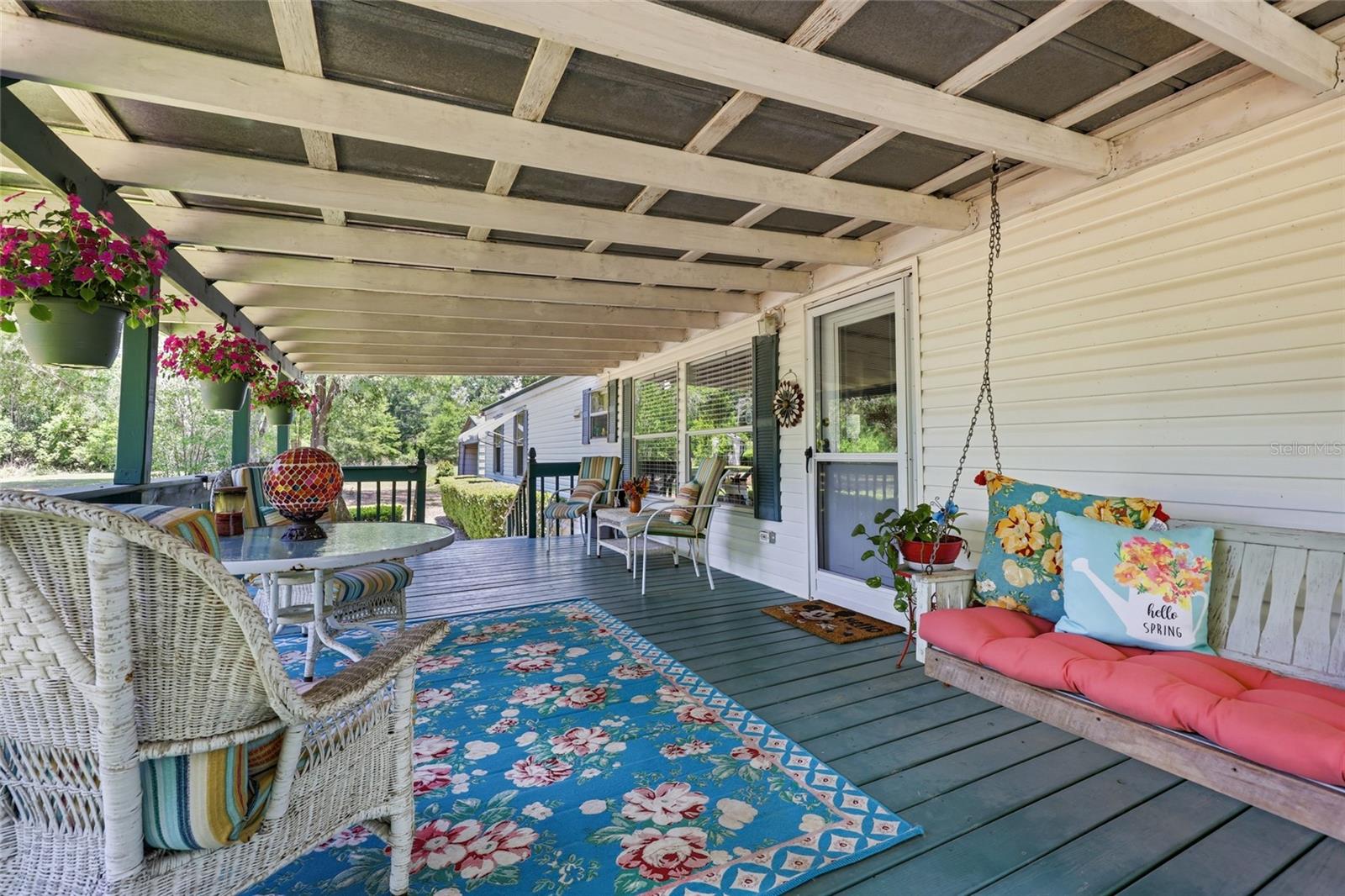 MINI FARM COUNTRY ESTATES - Residential