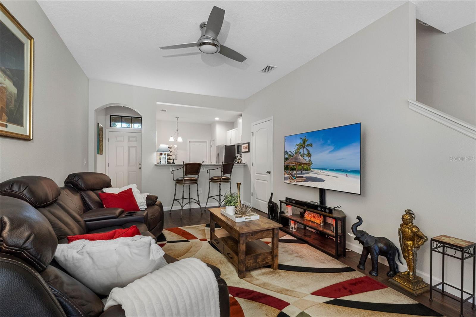 BAY ISLE LANDINGS - Residential