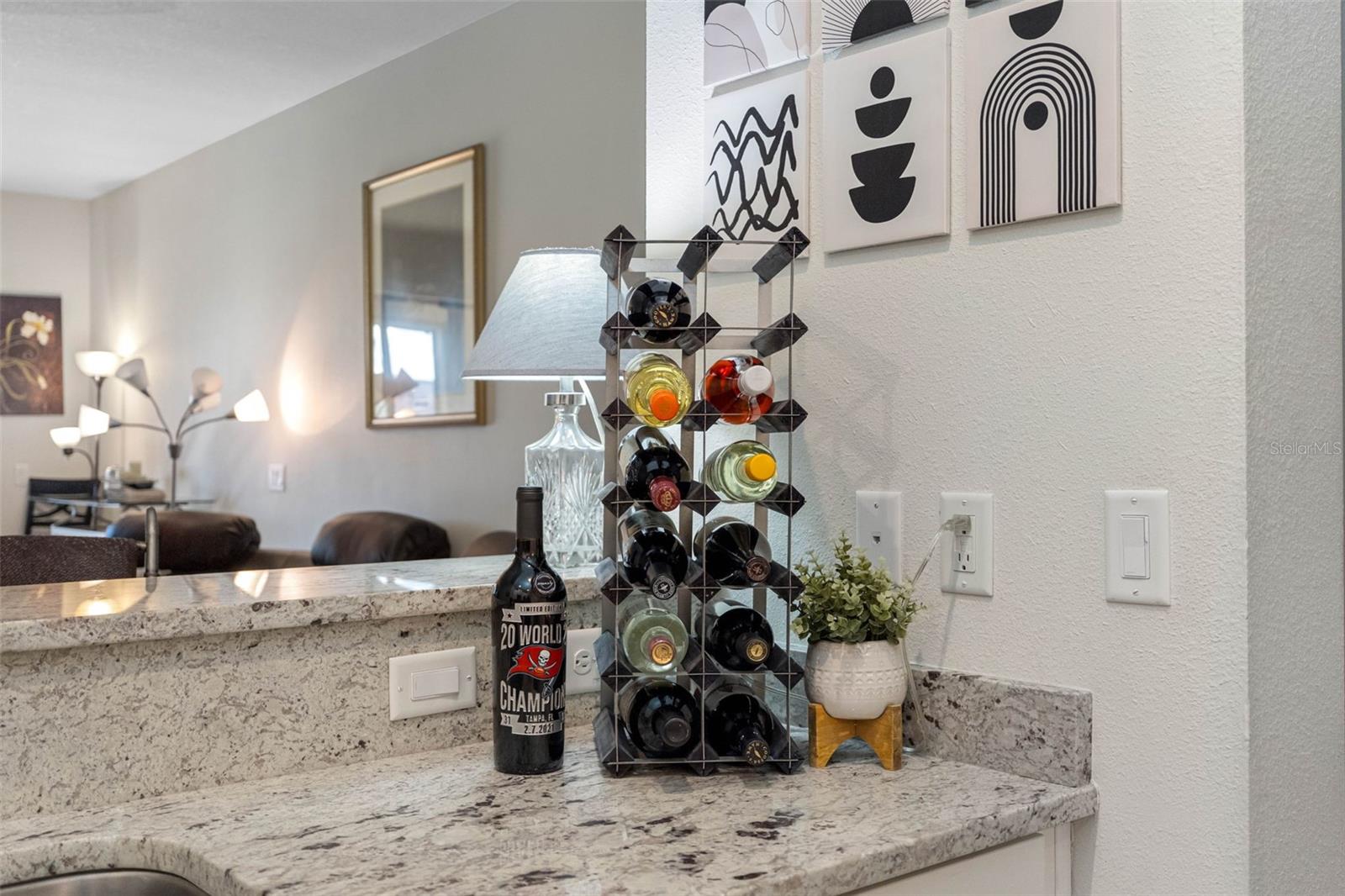 BAY ISLE LANDINGS - Residential