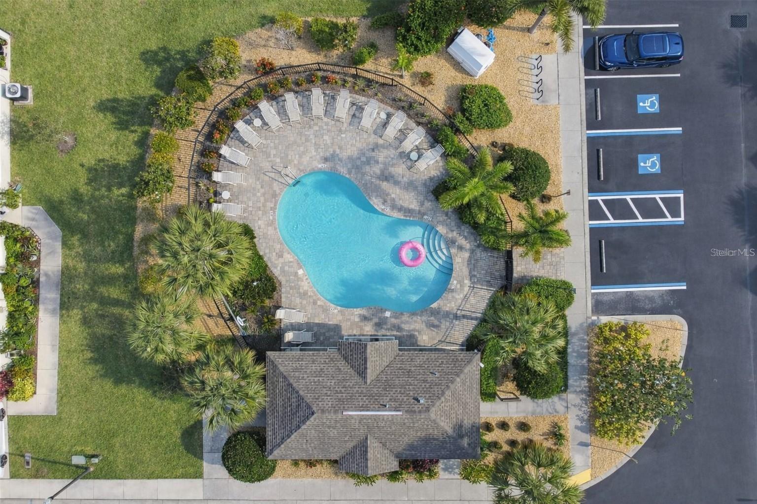 BAY ISLE LANDINGS - Residential