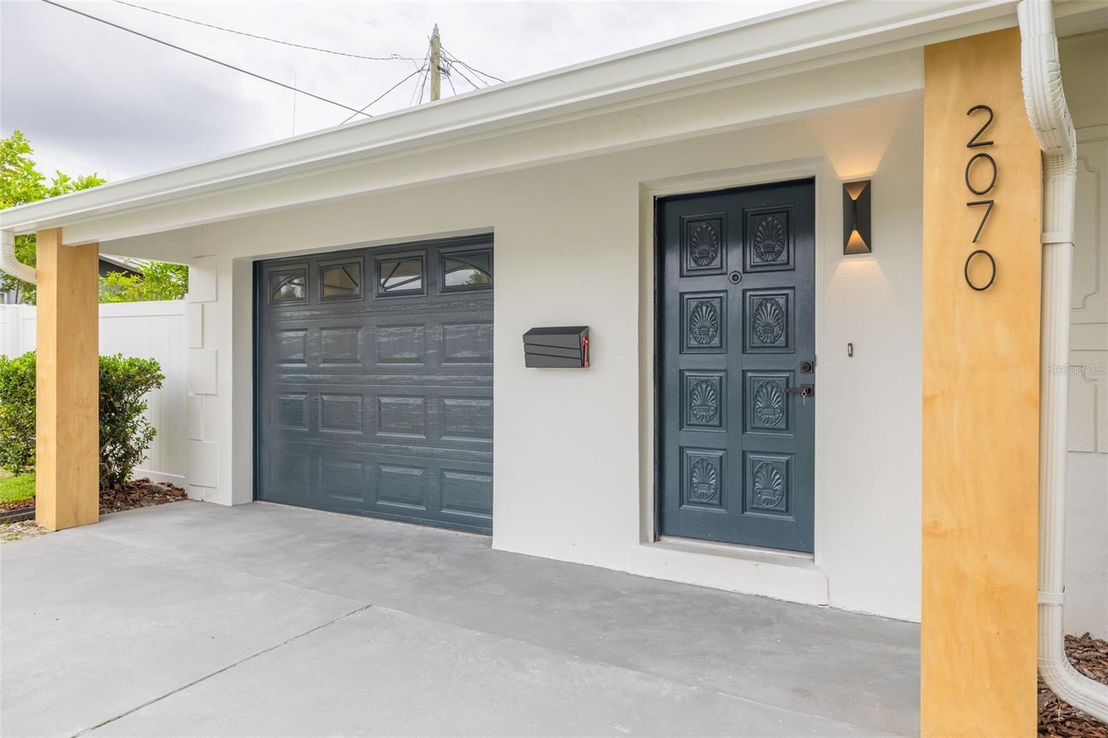 2070 55TH STREET N