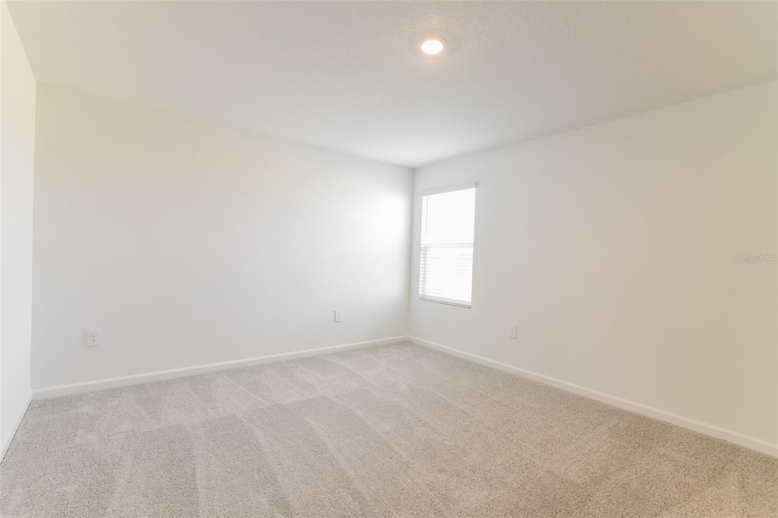 CROSSWINDS EAST PH 1 - Residential Lease