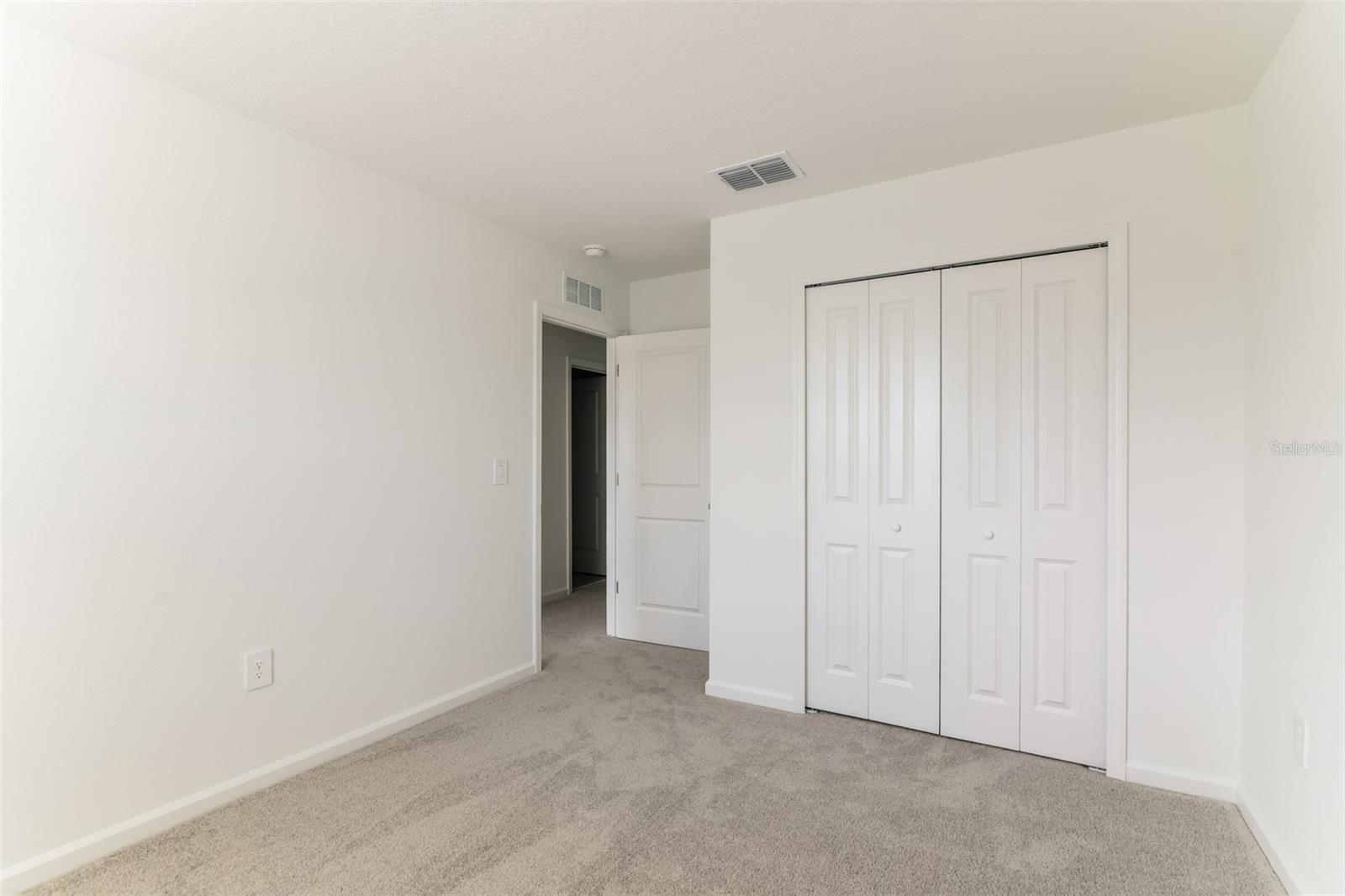 CROSSWINDS EAST PH 1 - Residential Lease