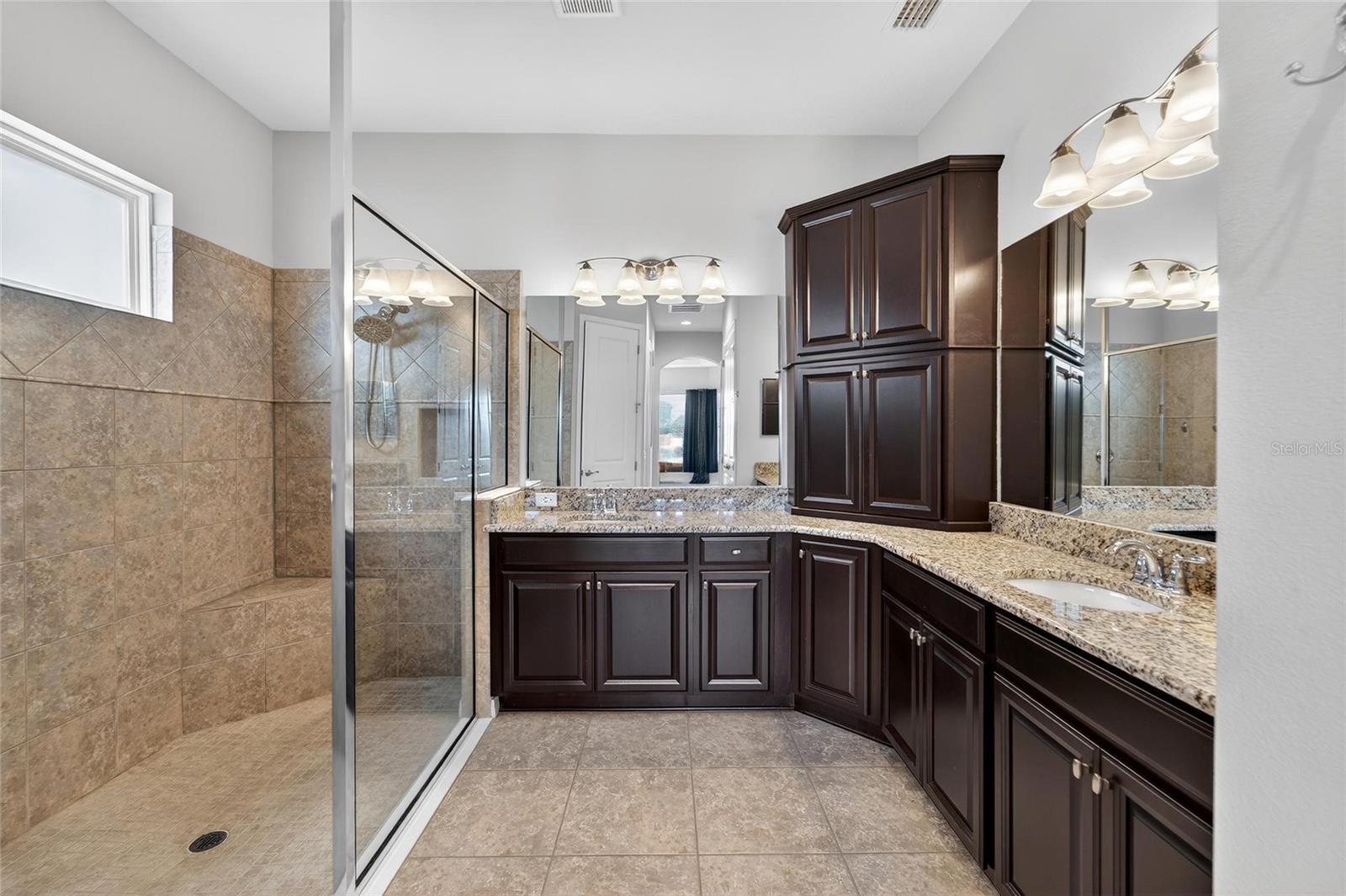 ARBOR RESERVE - Residential