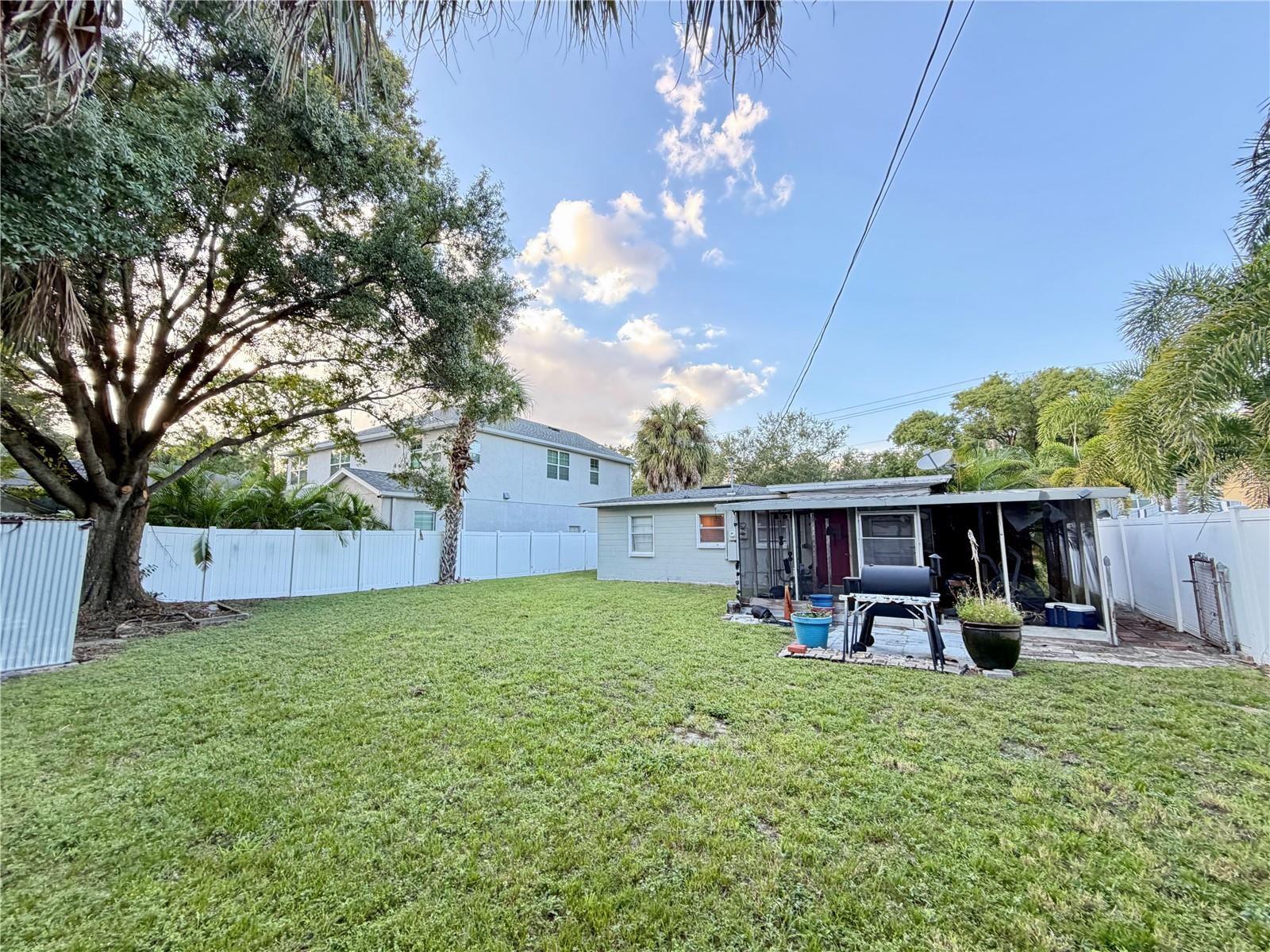 3914 W KENSINGTON AVENUE