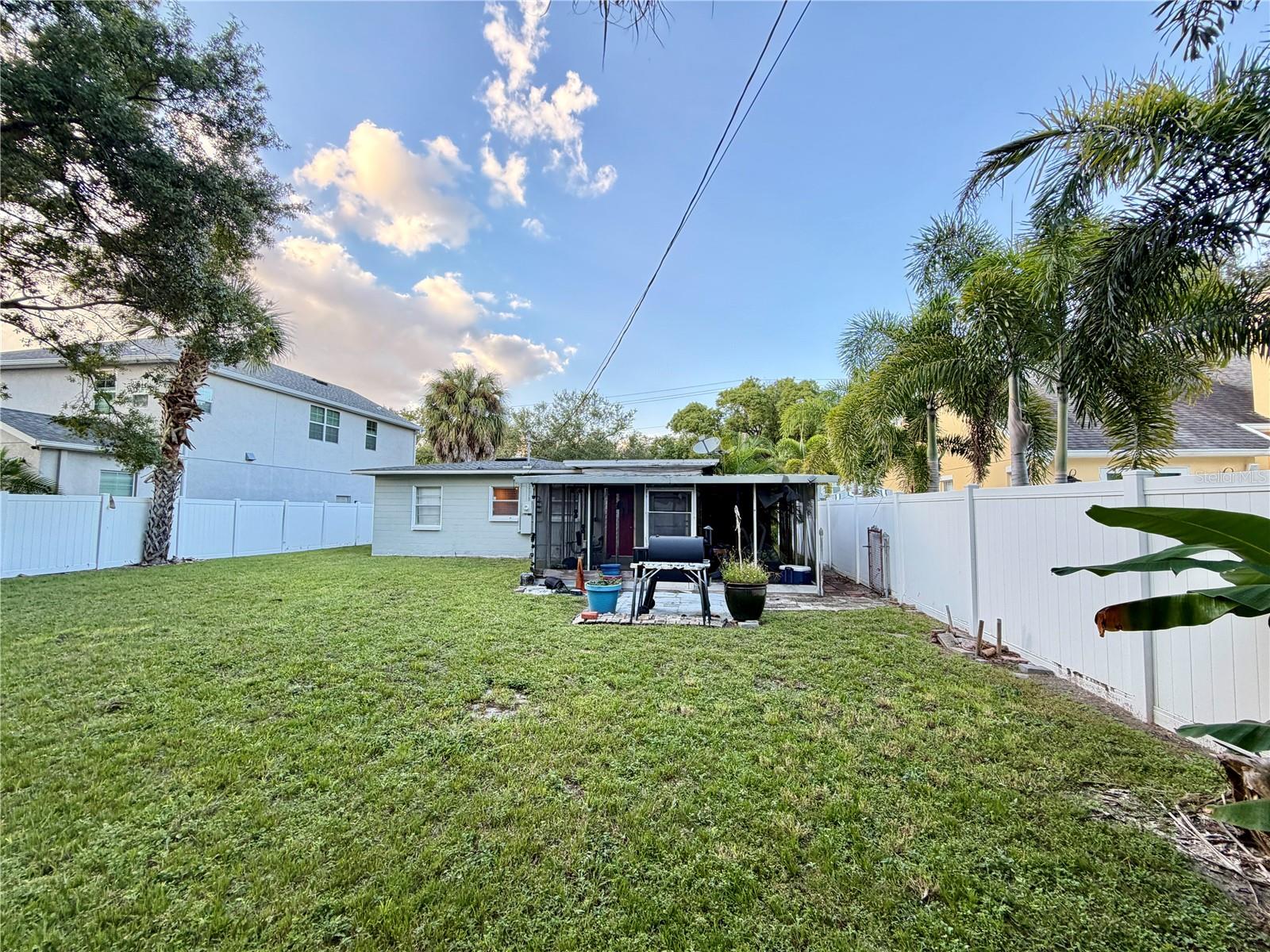 3914 W KENSINGTON AVENUE
