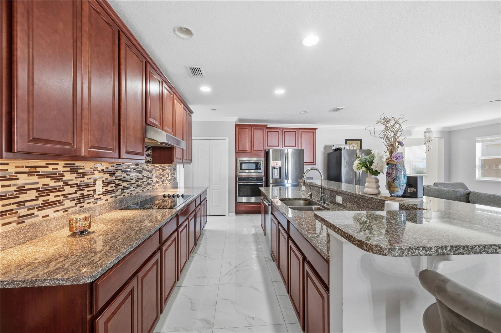 LIBERTY SQUARE - Residential