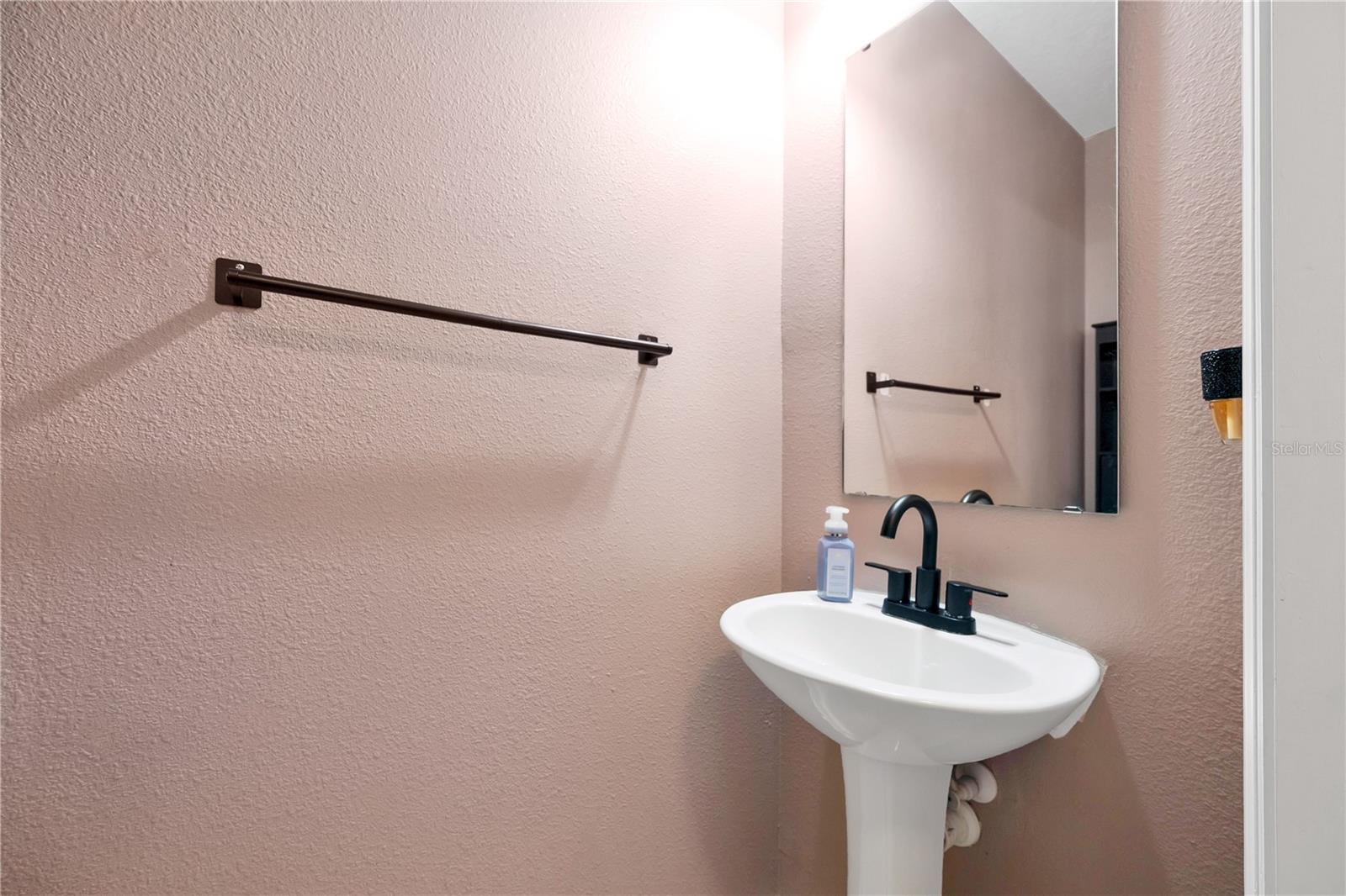 LIBERTY SQUARE - Residential