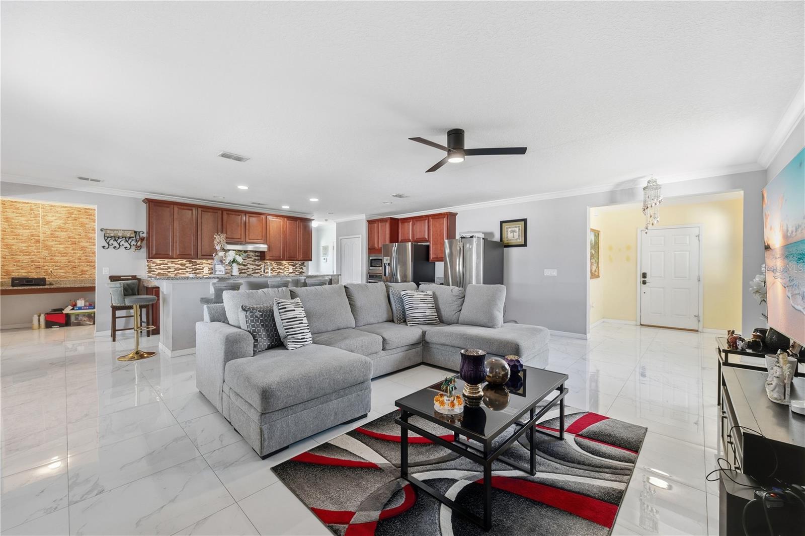 LIBERTY SQUARE - Residential