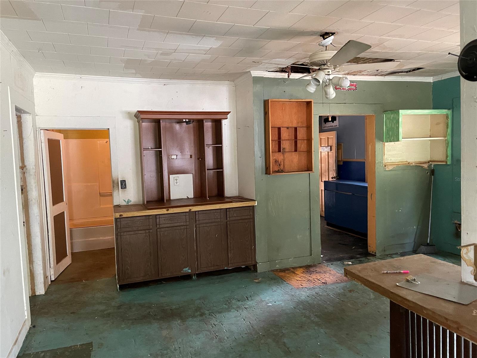 Whites Blk 17 Deland - Residential