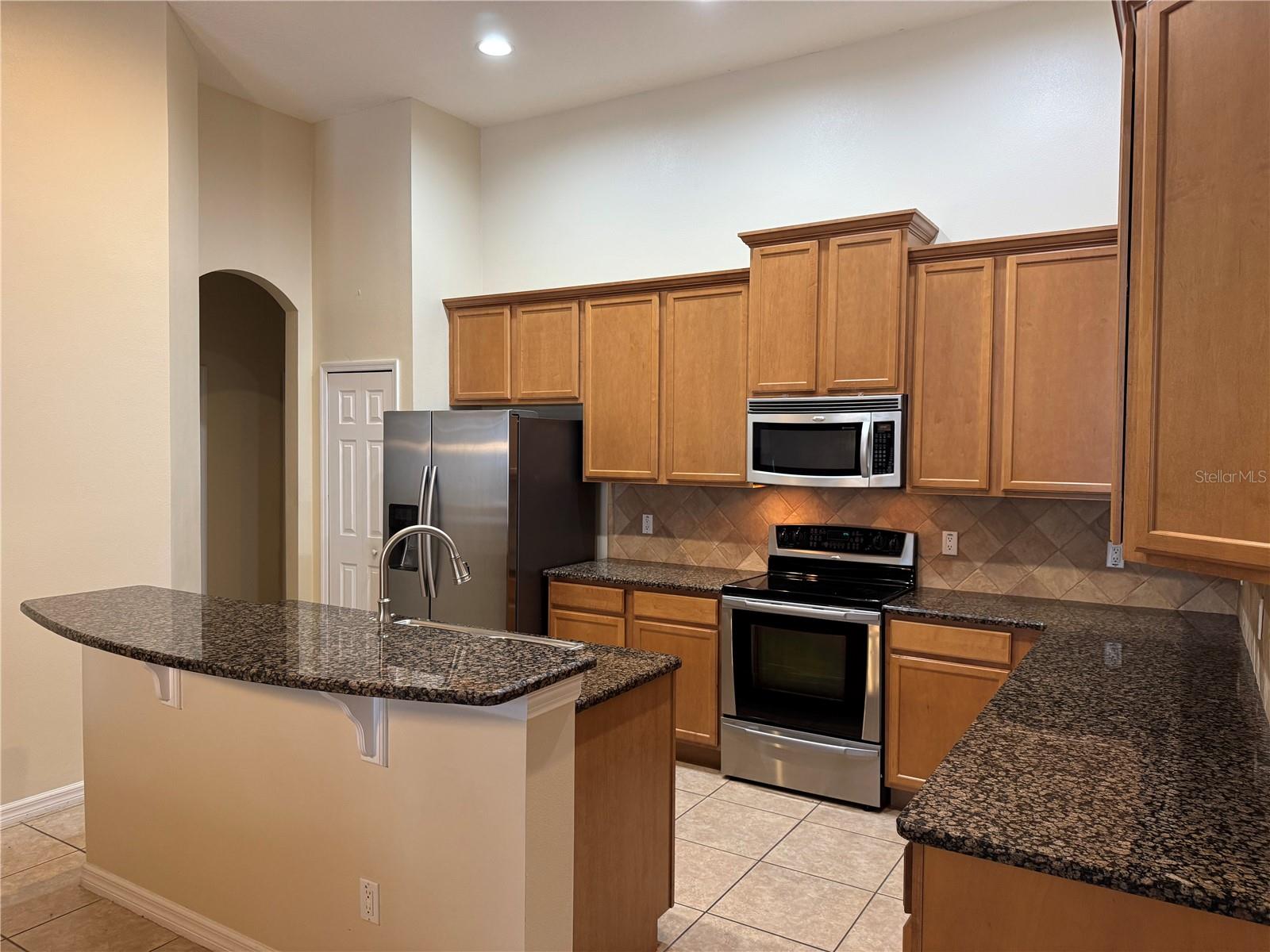 CARRIAGE POINTE A-I & L - Residential