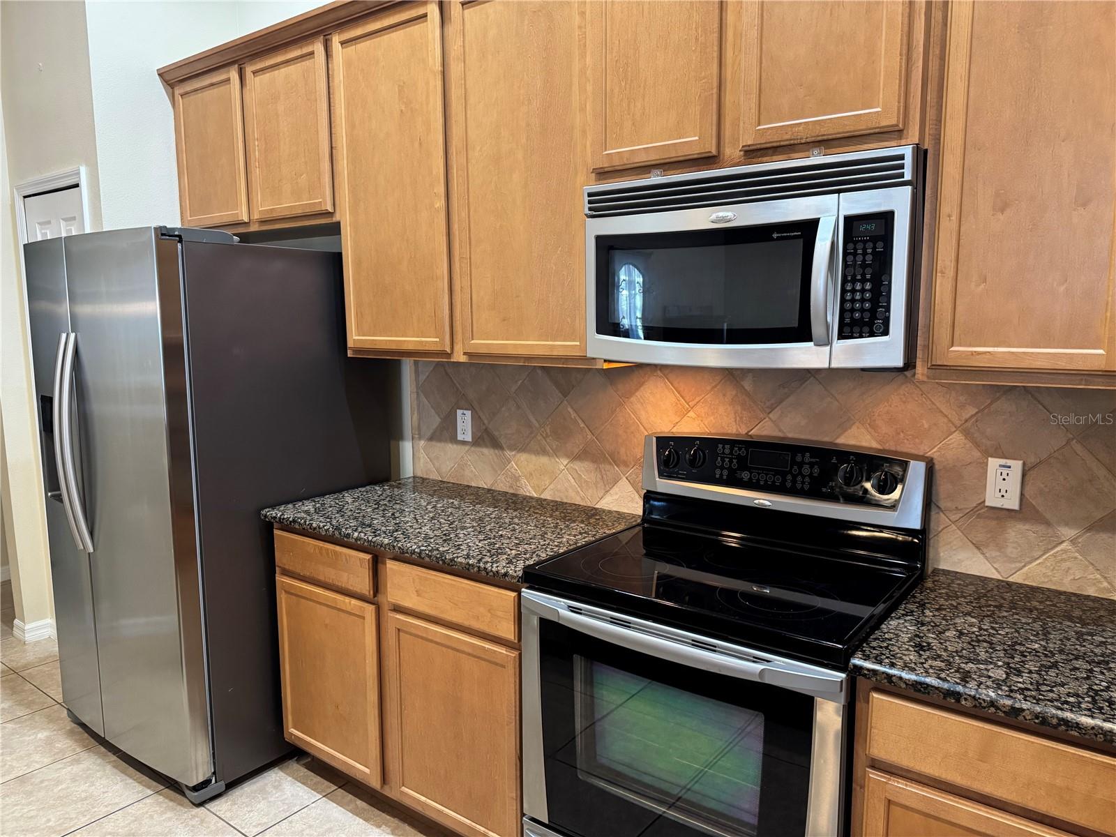 CARRIAGE POINTE A-I & L - Residential